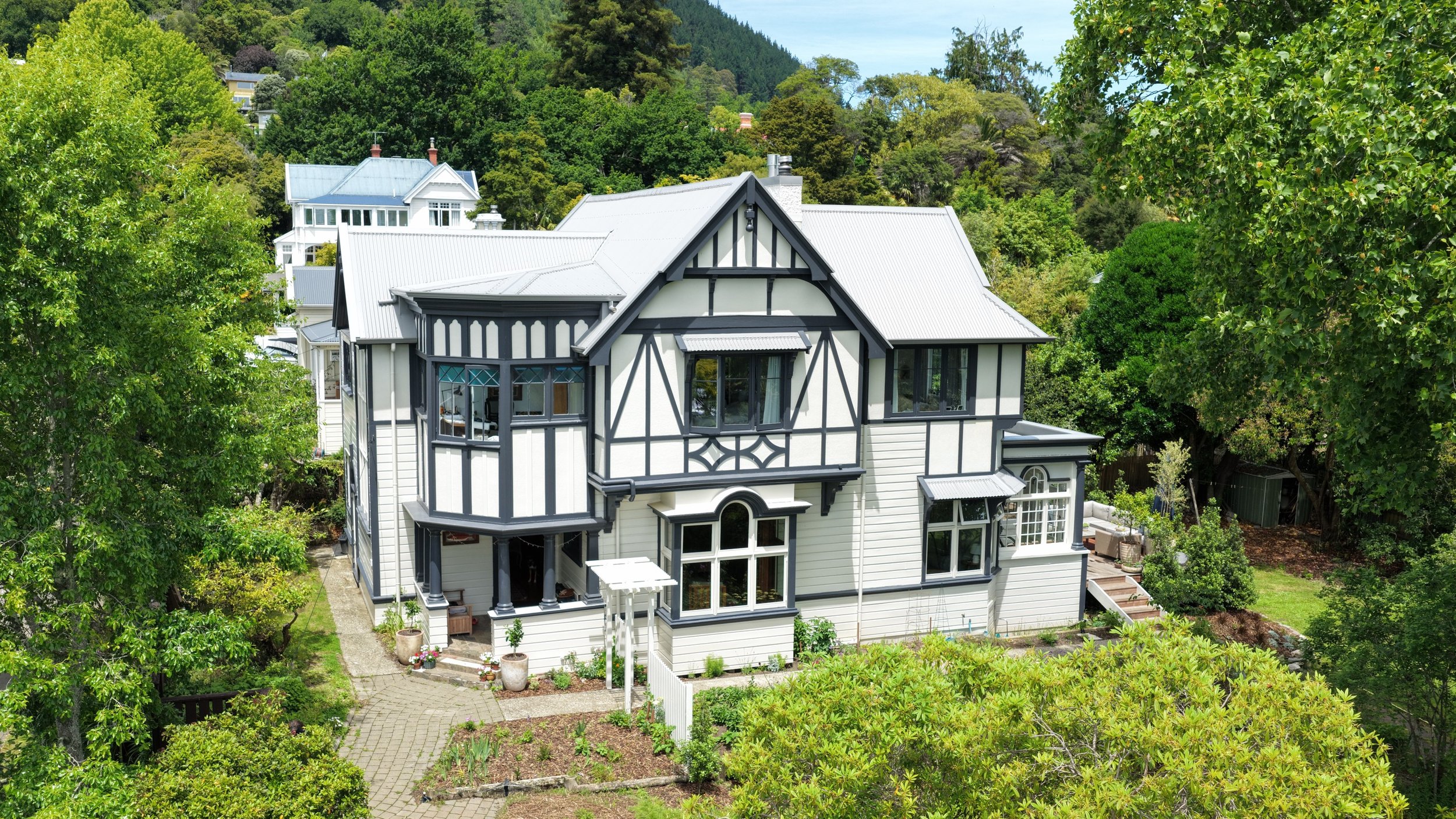 Richmond Ave Heritage Home Complete Renovation