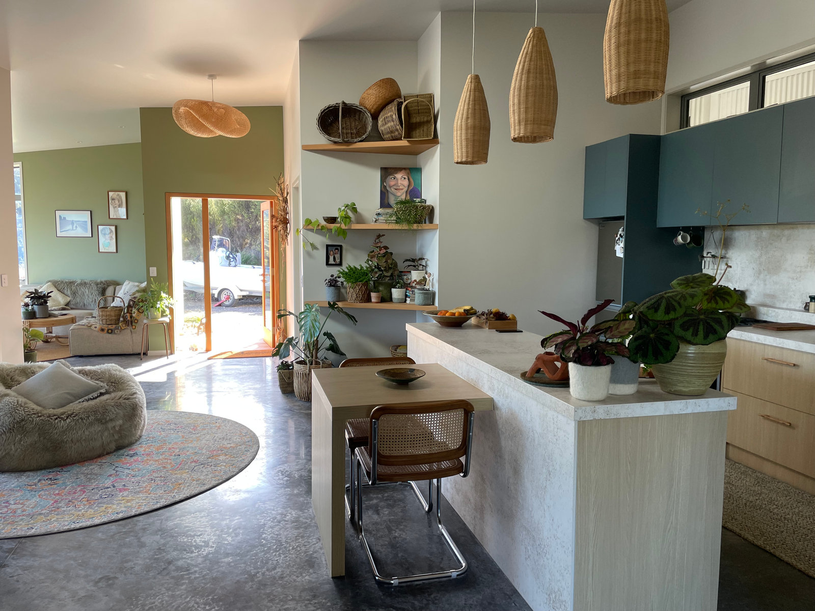 Waiomu Hilltop Off-Grid Residence