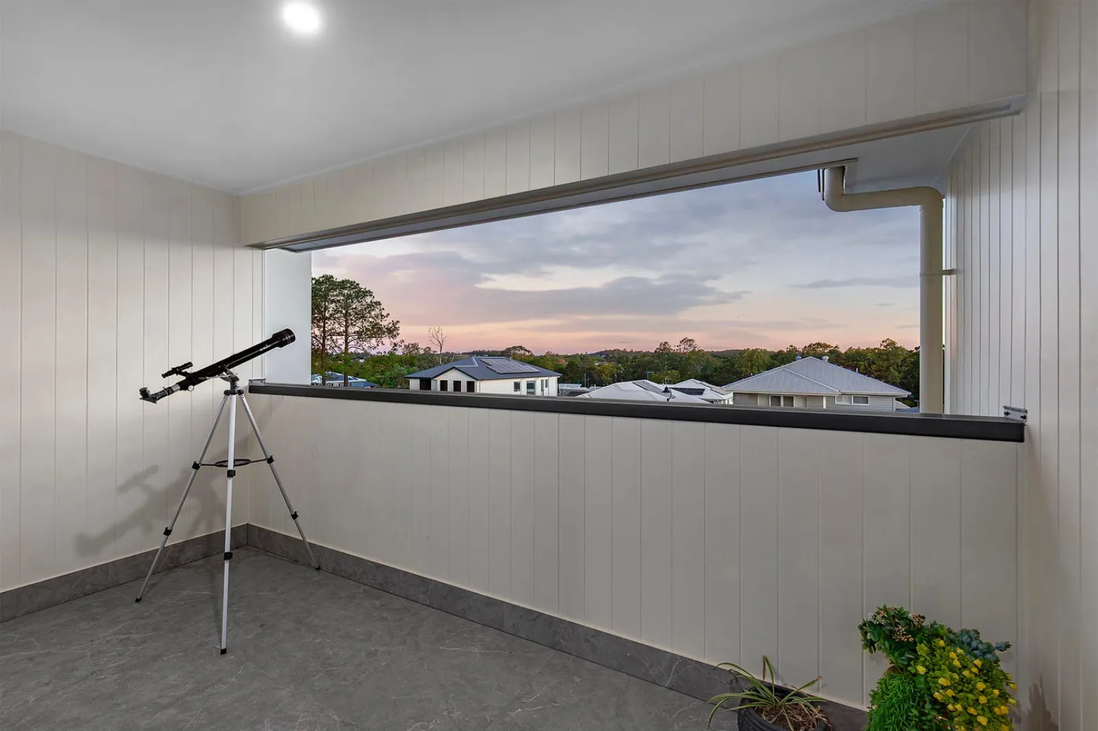 Bridgeman Downs 訂製兩層住宅