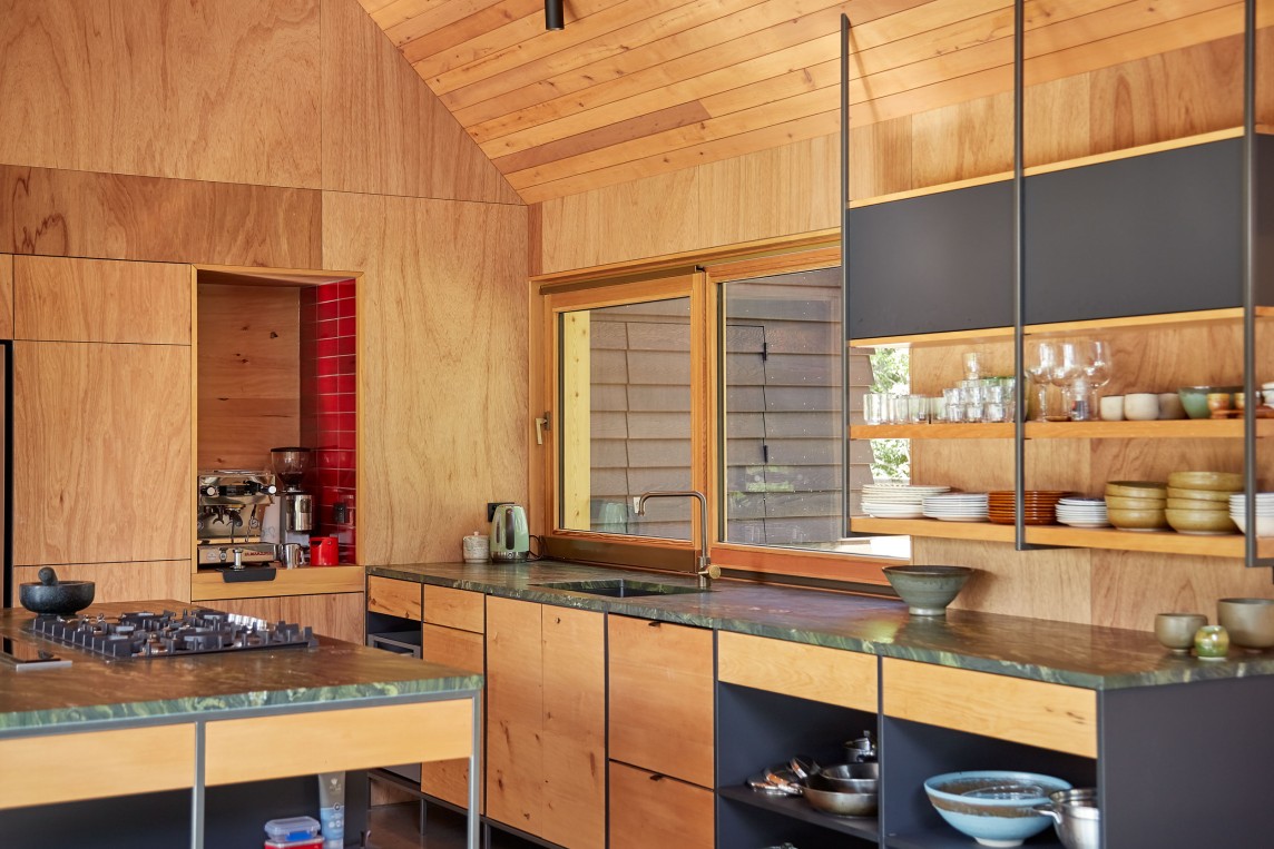Wanaka Crib