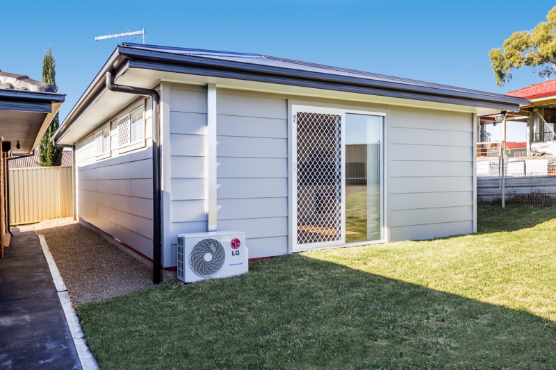 مشروع تحويل منزل قديم في Penrith إلى Granny Flat