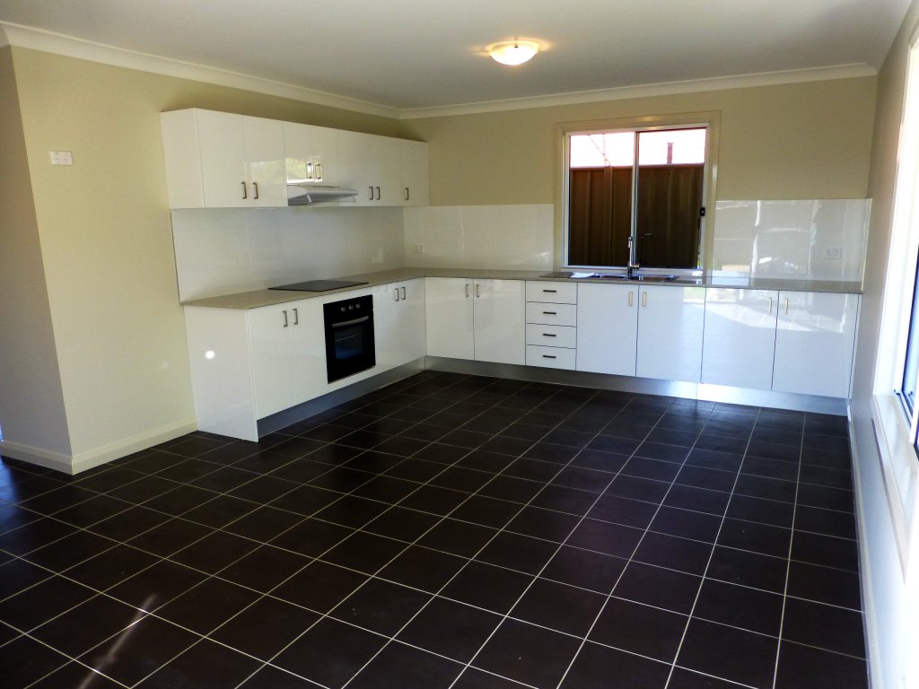 Ingleburn 부동산 투자자를 위한 Rachel 디자인 차고 아파트 프로젝트