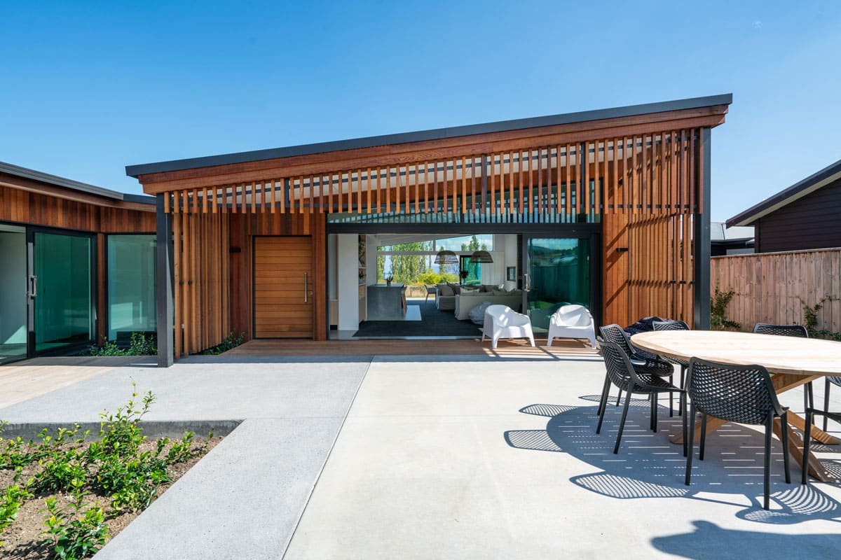 Fenwick: Kinloch Waterfront Holiday Home