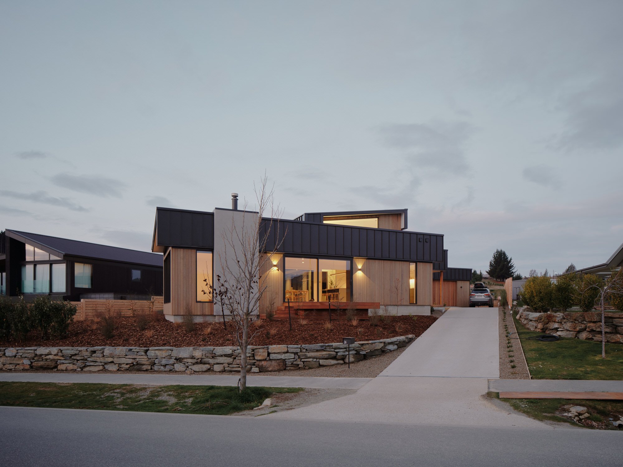 Wanaka Kotare Drive Modern Residence