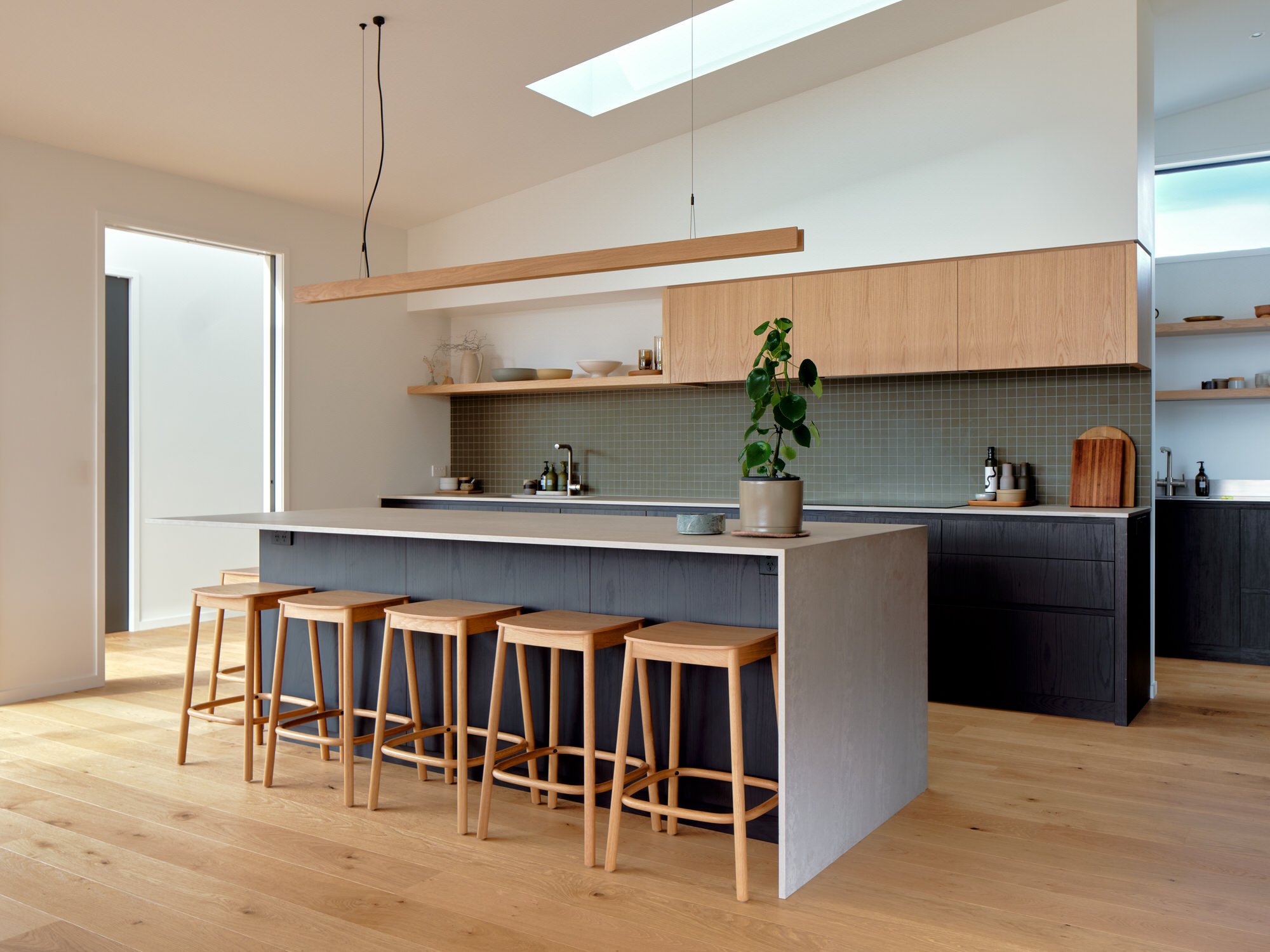 Wanaka Kotare Drive Modern Residence