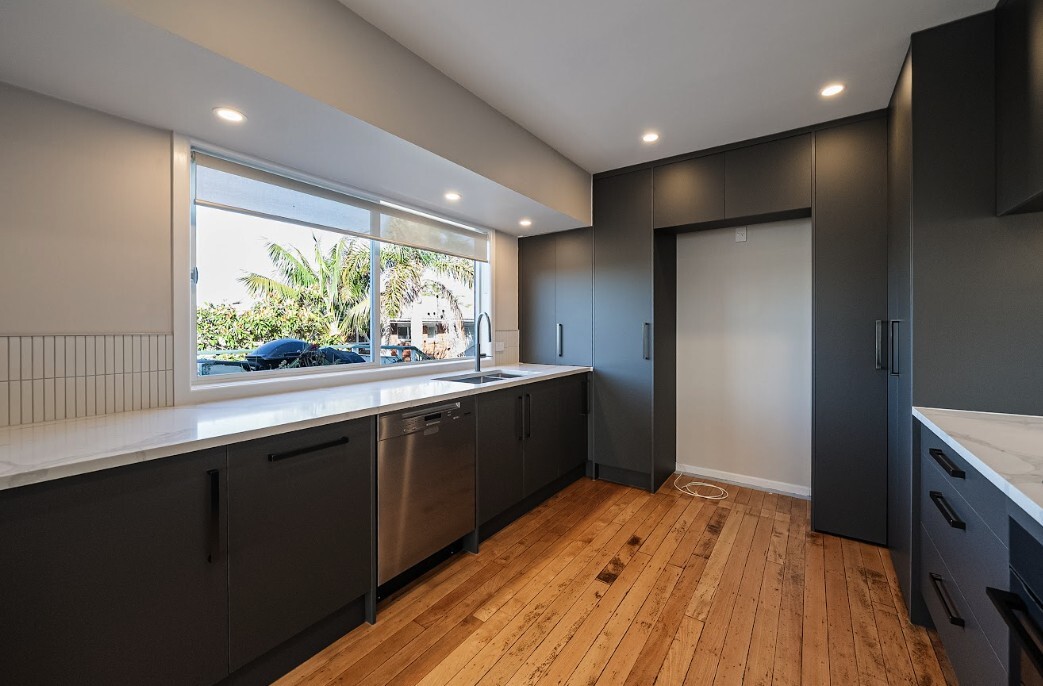 Glenfield Residential Interior Reconfiguration to Expand Living Space
