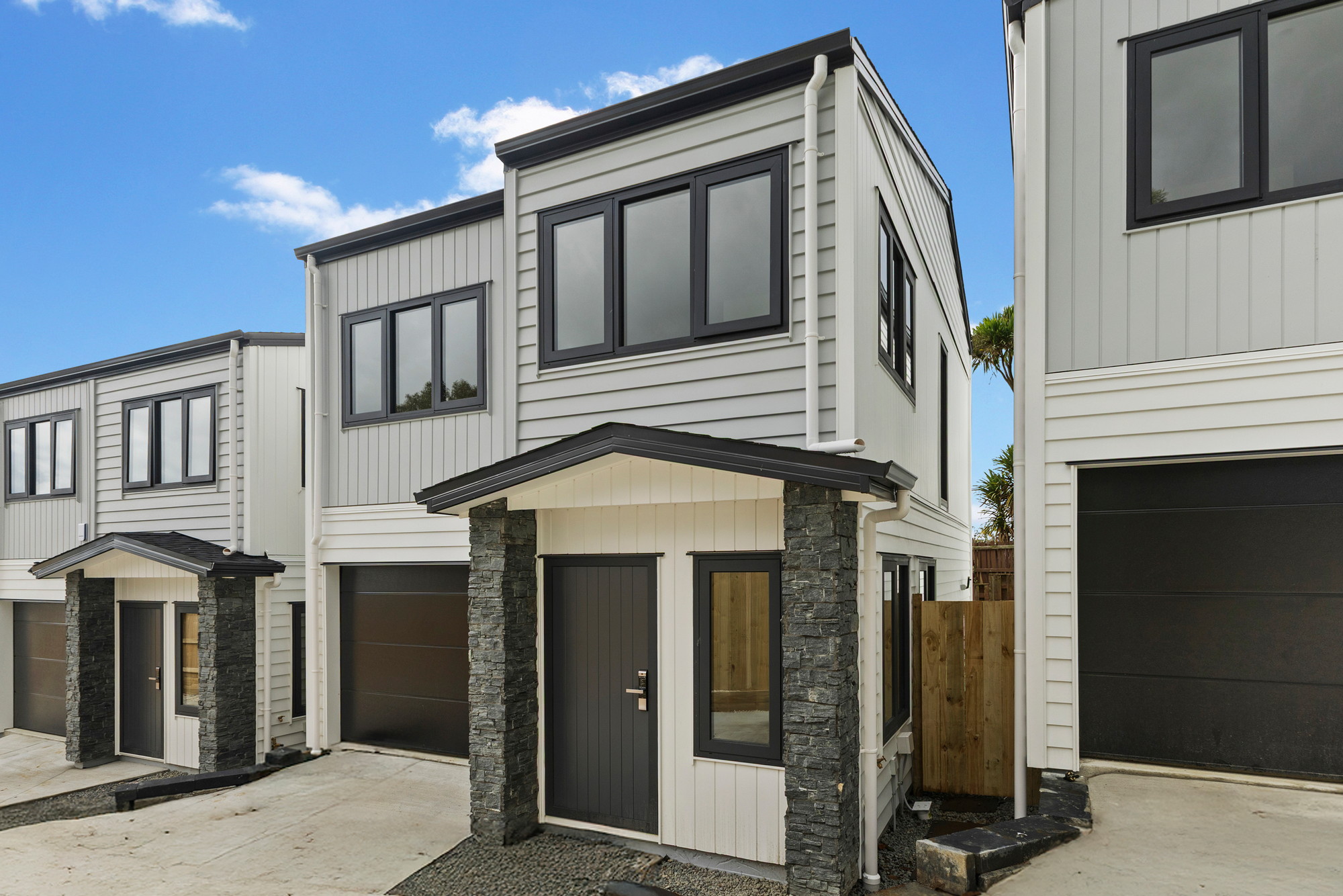 Lismore Place Townhouses in Papatoetoe