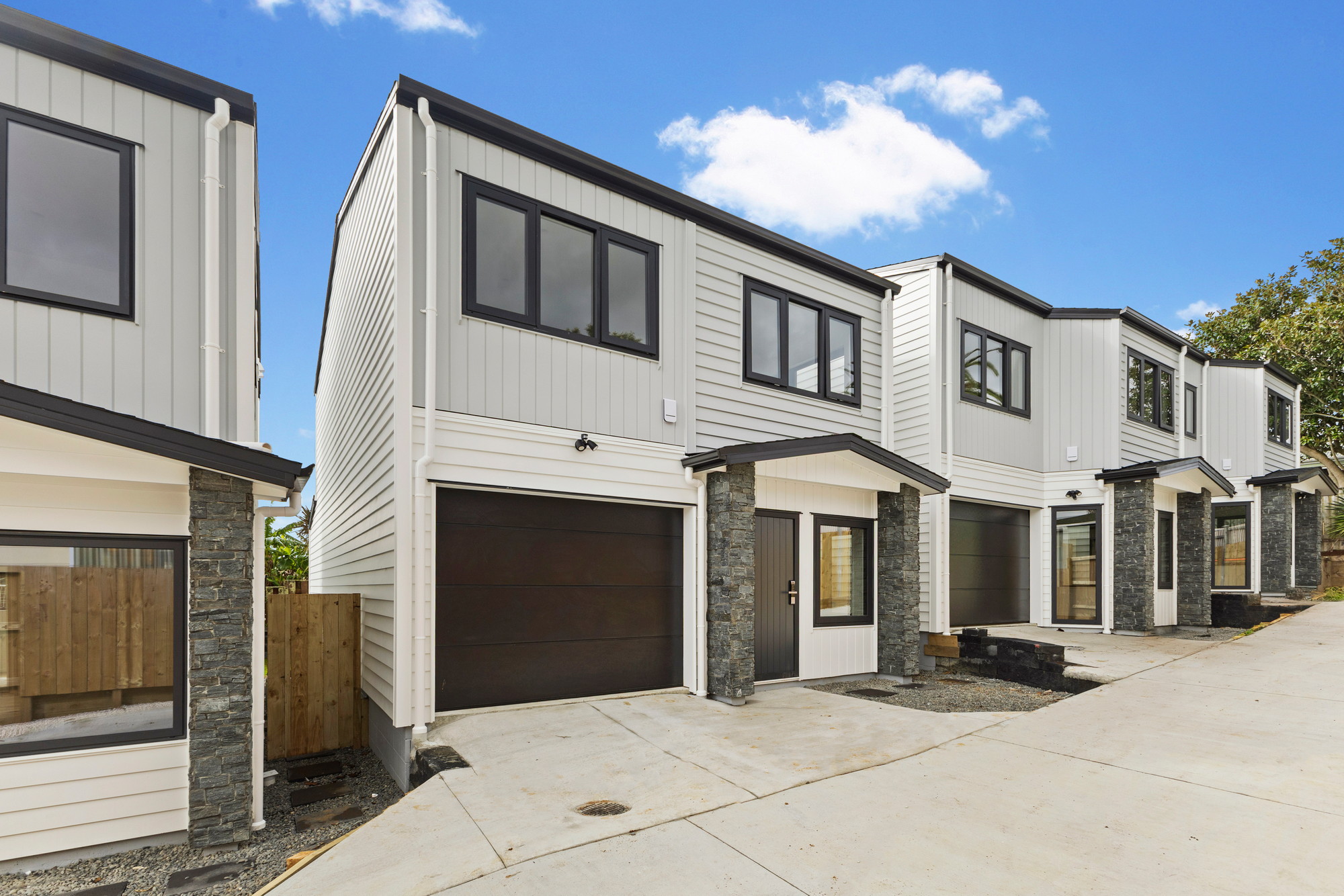 Lismore Place Townhouses in Papatoetoe