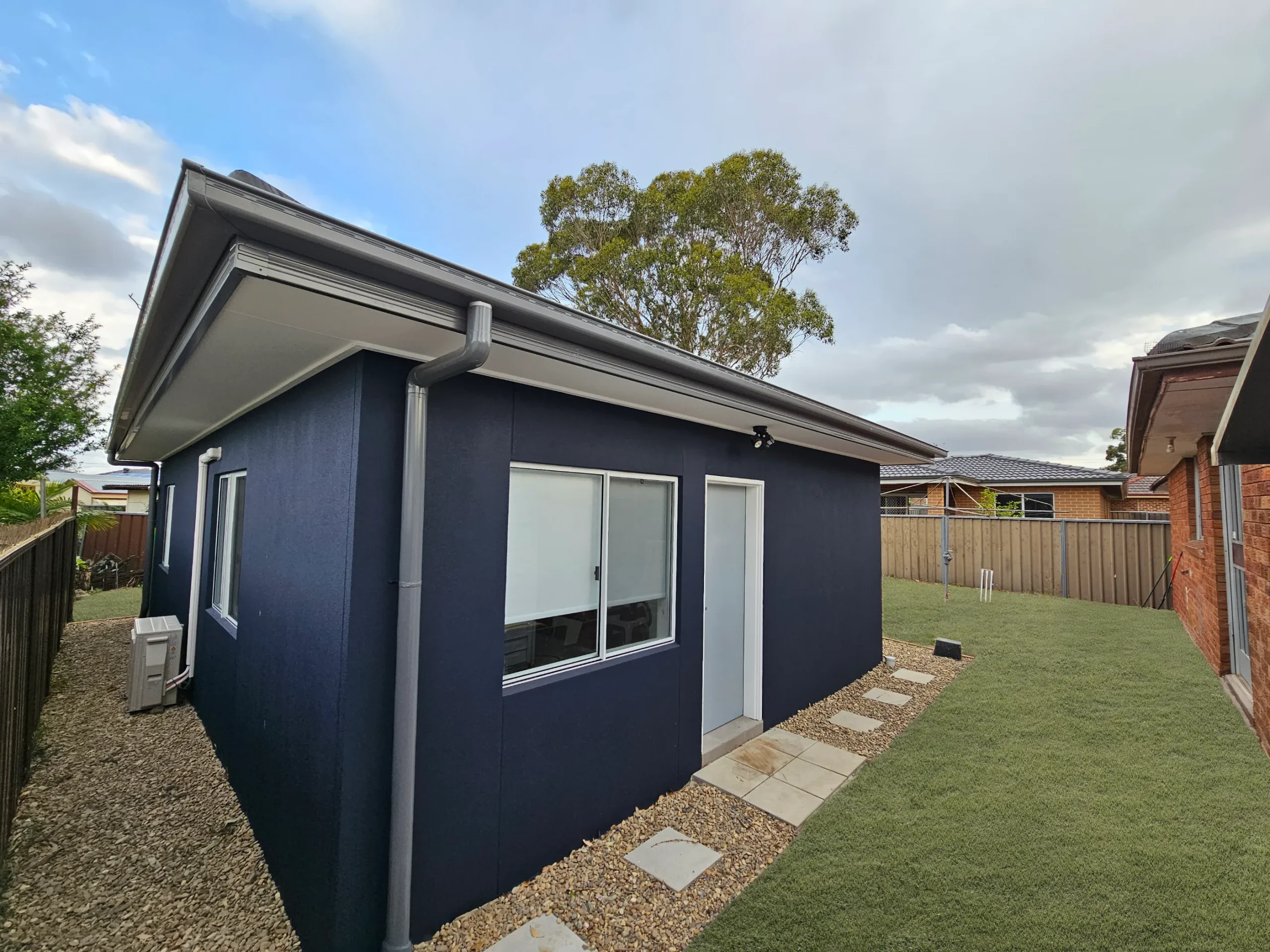 مشروع كوخ مكتمل بغرفتي نوم في Rooty Hill