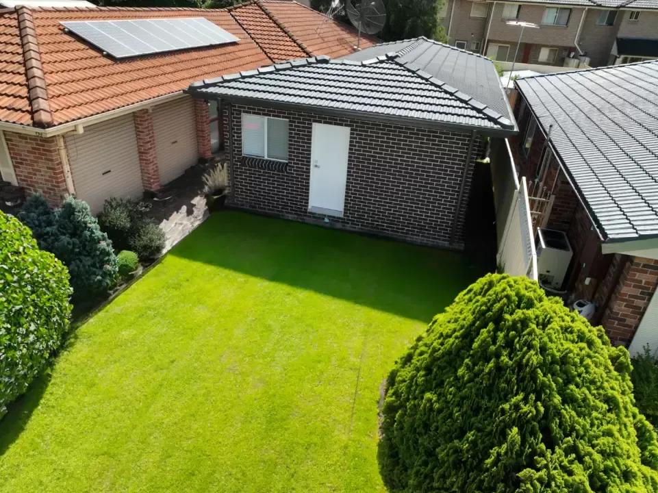 منزل الجدة بغرفتي نوم بمساحة 60 متر مربع في Rouse Hill