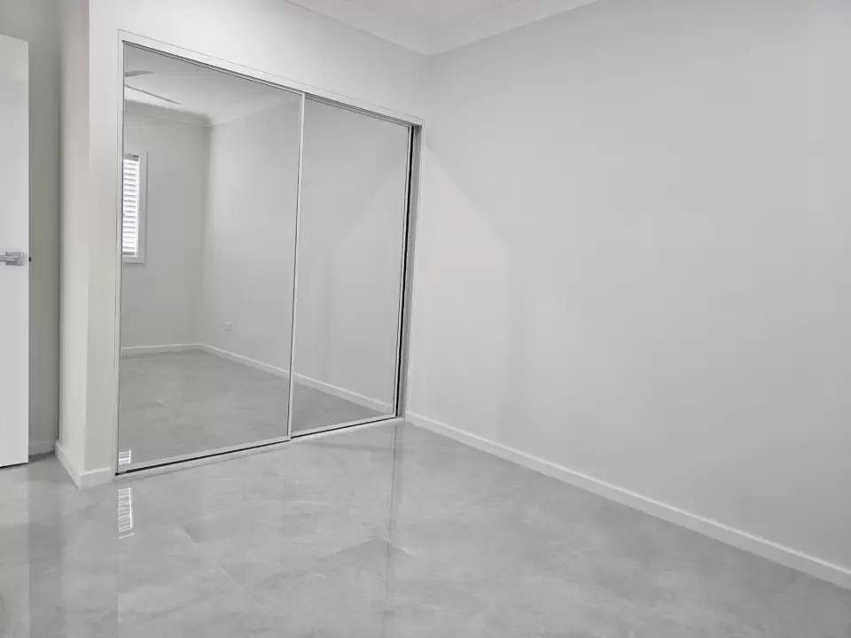 منزل الجدة بغرفتي نوم بمساحة 60 متر مربع في Rouse Hill
