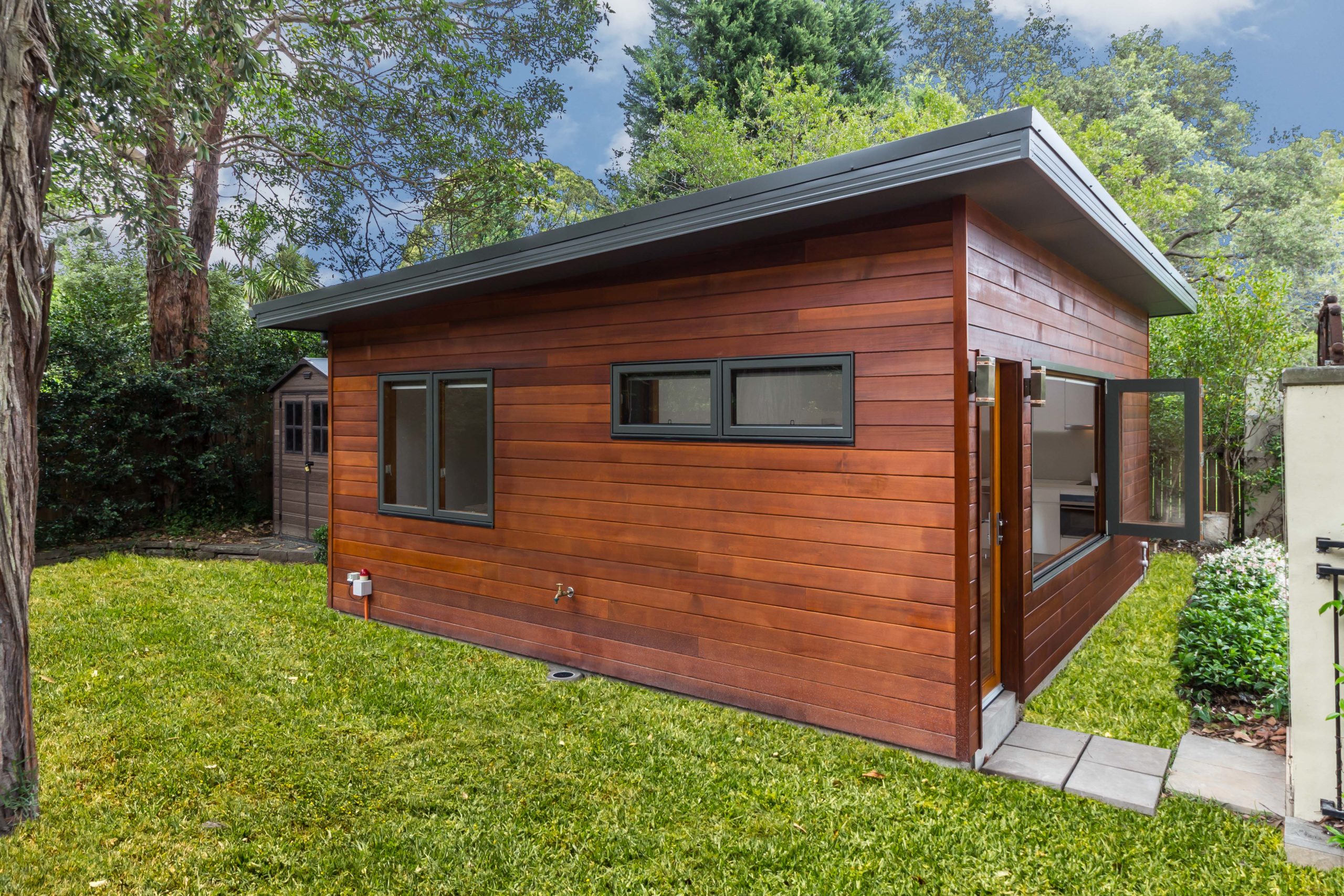 East Lindfield Cedar Clad Backyard Studio