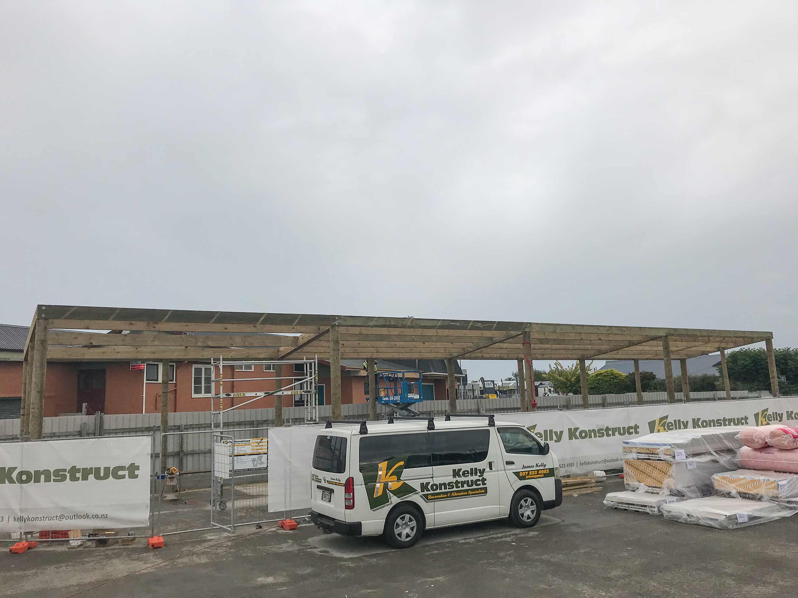 旺加努伊市区大型立柱棚建筑