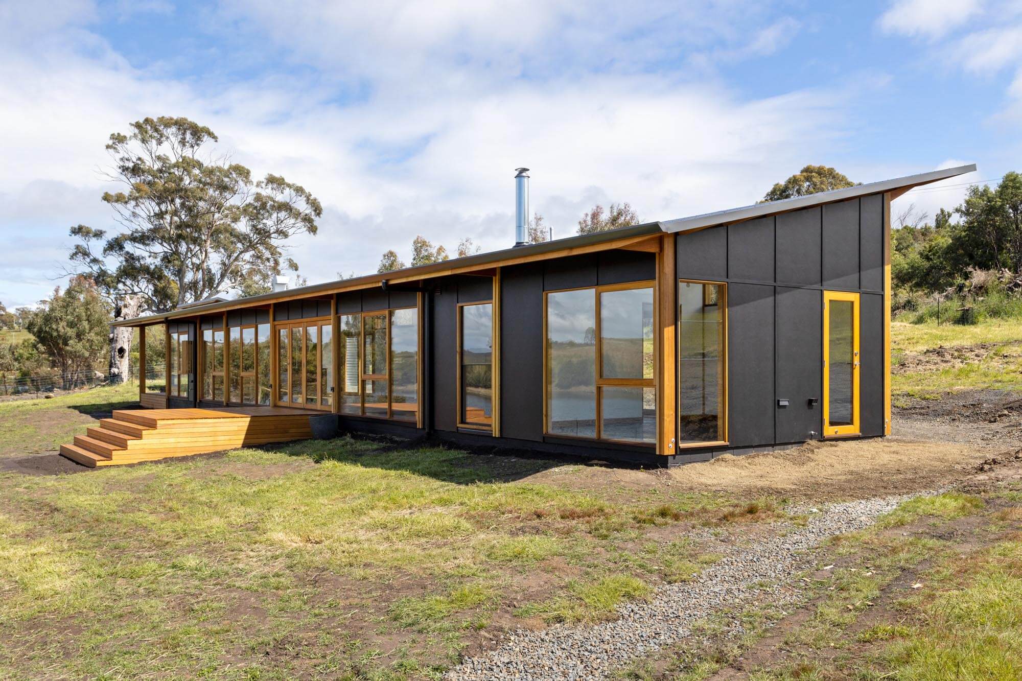 Carlton River House 河畔住宅
