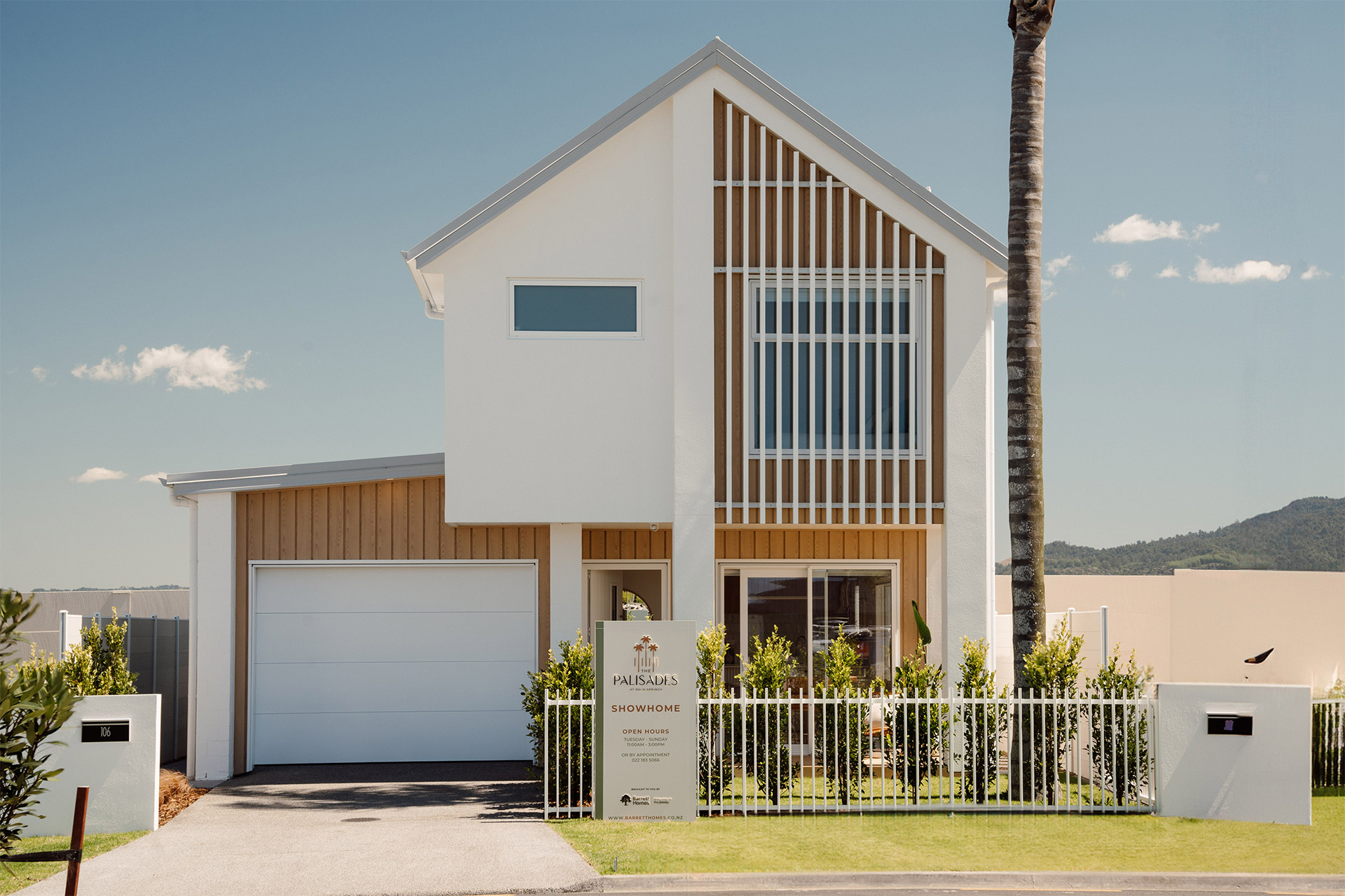 Palm Springs Style Display Home, Pāpāmoa Beach