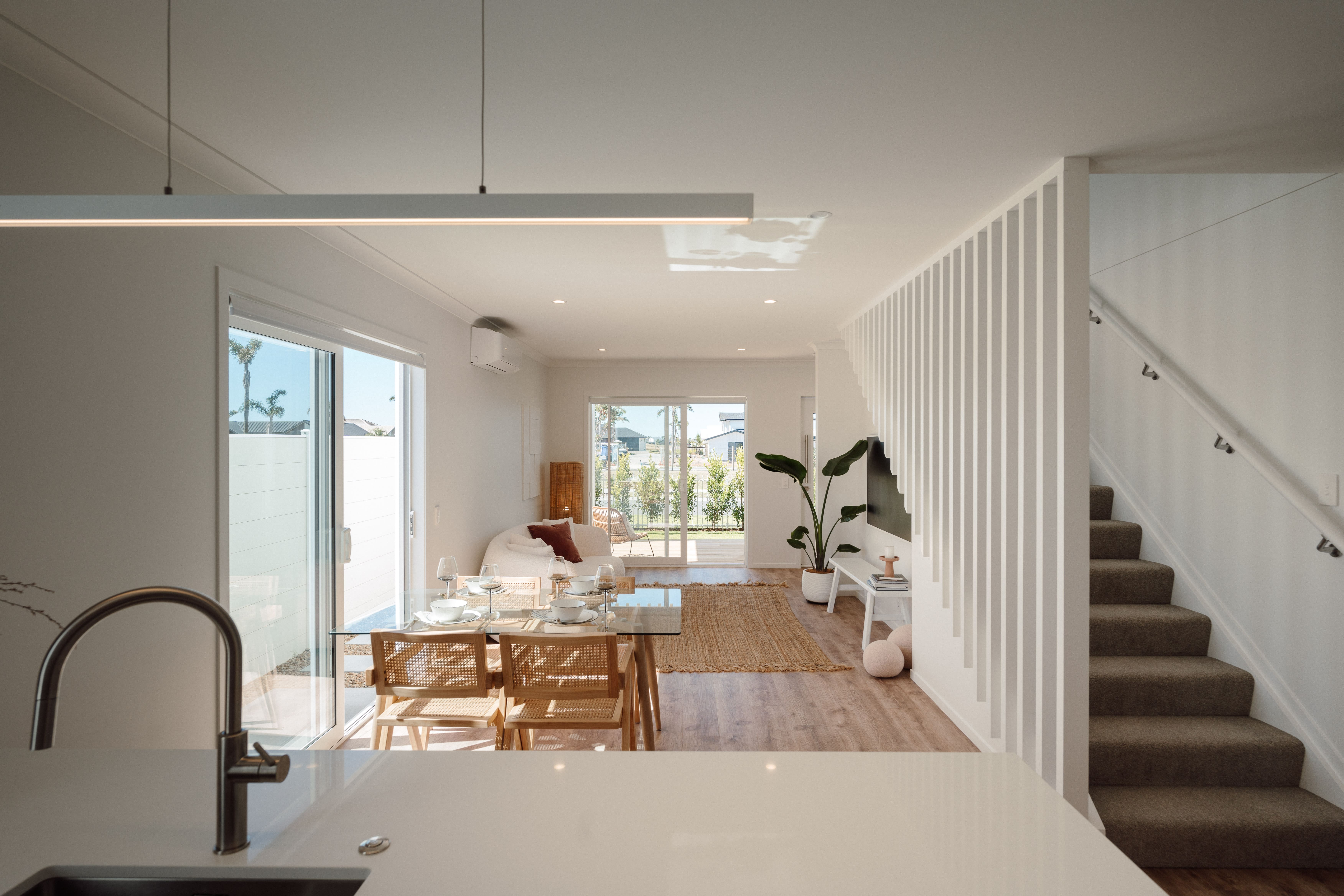 Palm Springs Style Display Home, Pāpāmoa Beach