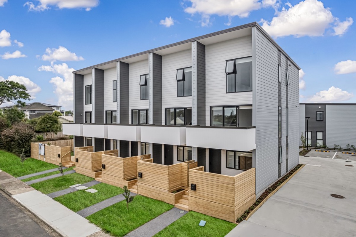 Bowater Townhouses in Manurewa