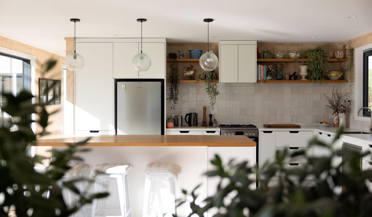 L-shaped luxury residence in Waipukurau