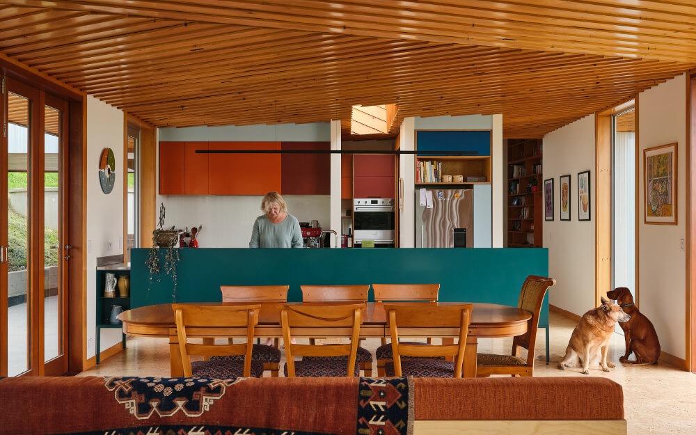 Kauri: Muriwai Valley New Residence
