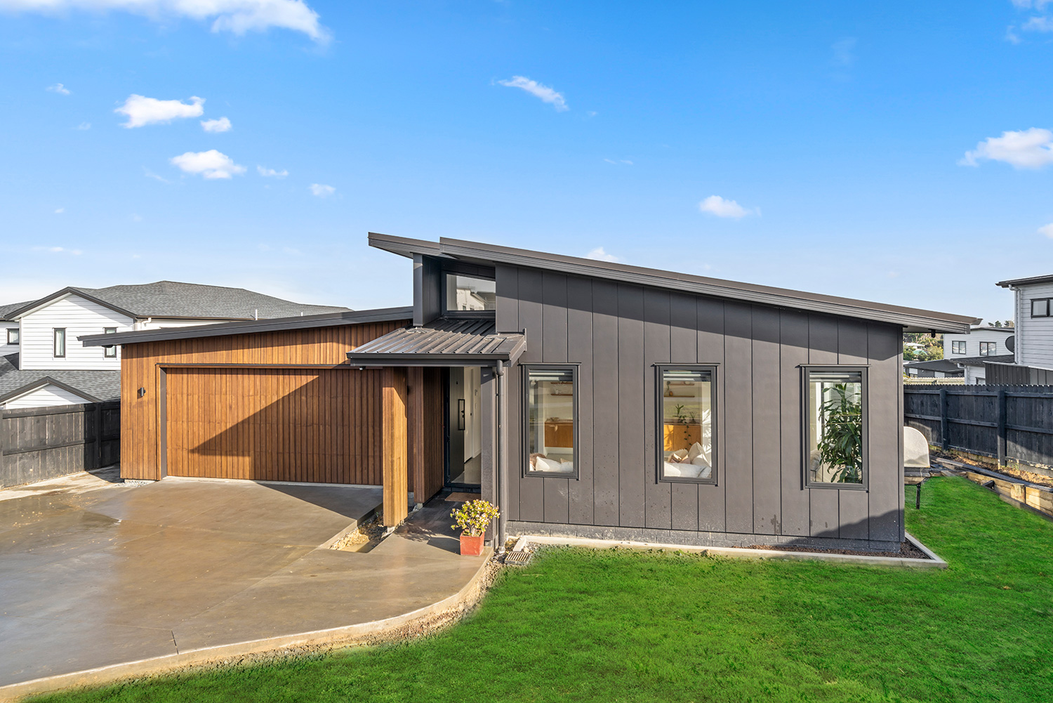 Beachlands Sustainable Concept Home