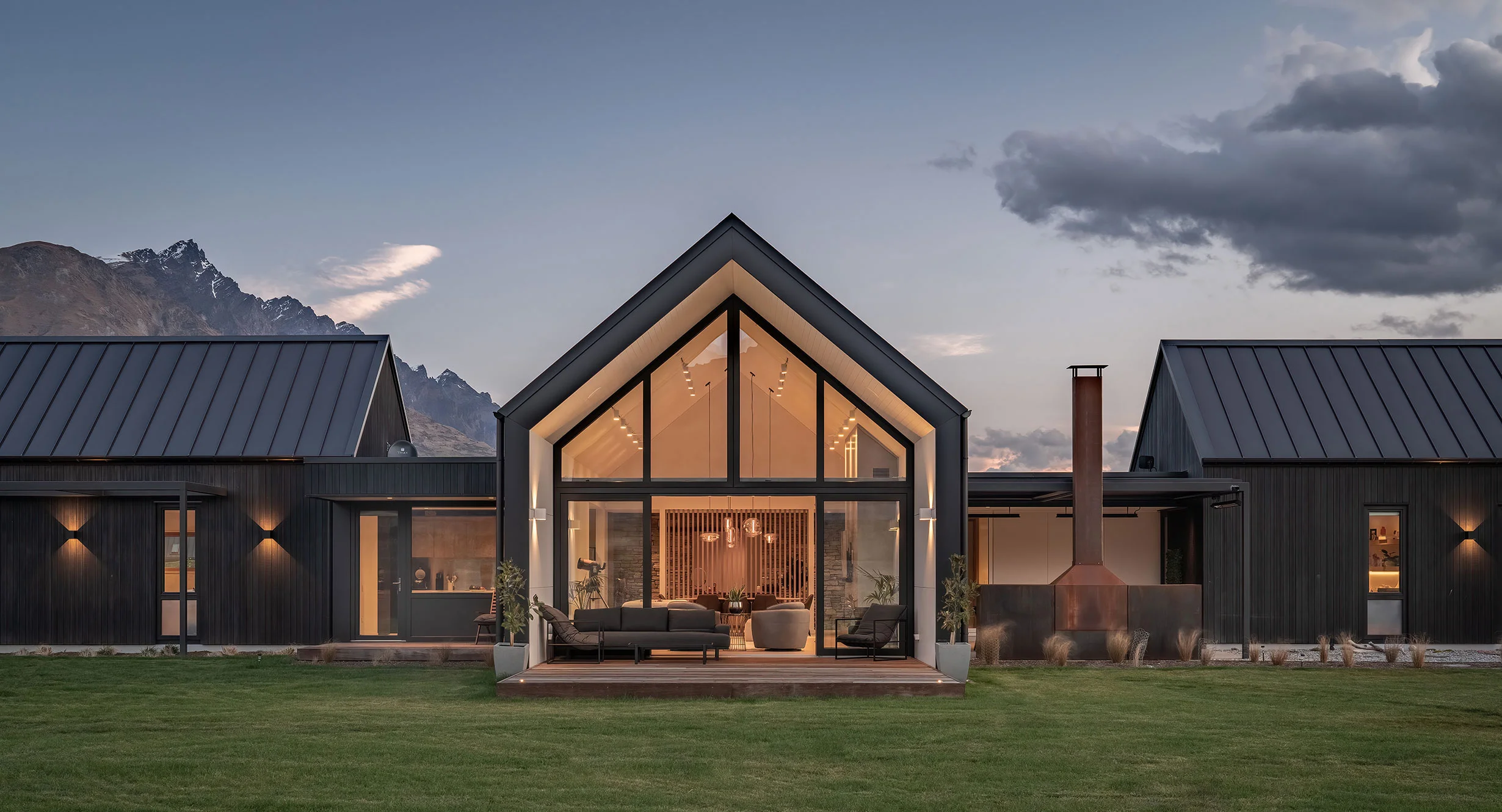 Queenstown T-shaped Passive Solar Residence