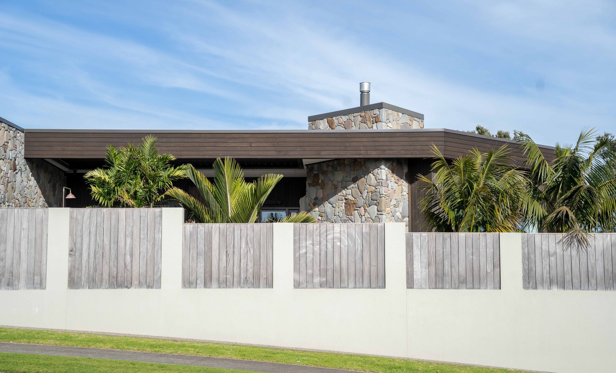 Wairau Road 定制两层住宅