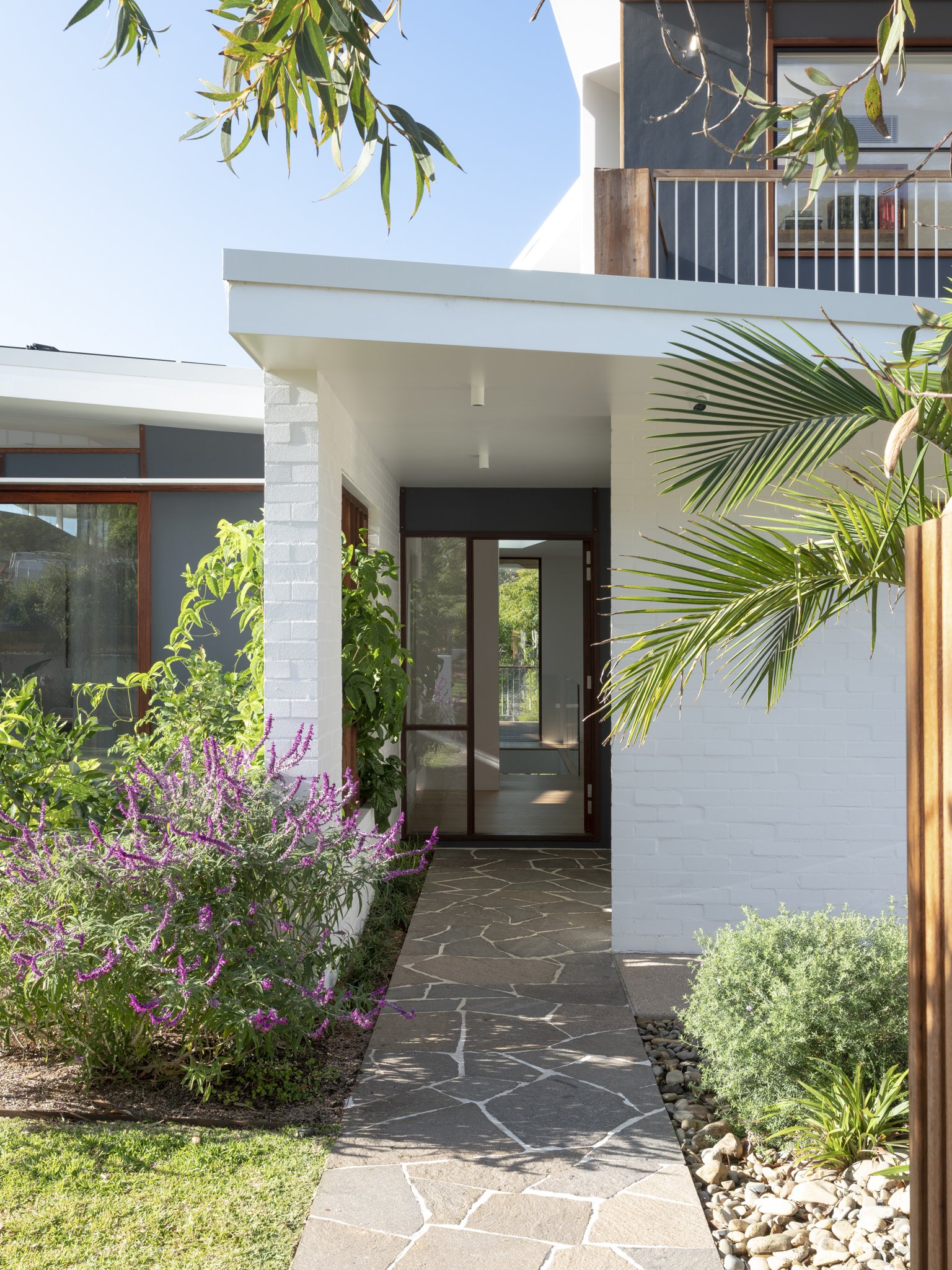 New Residence in Austinmer - Bent House