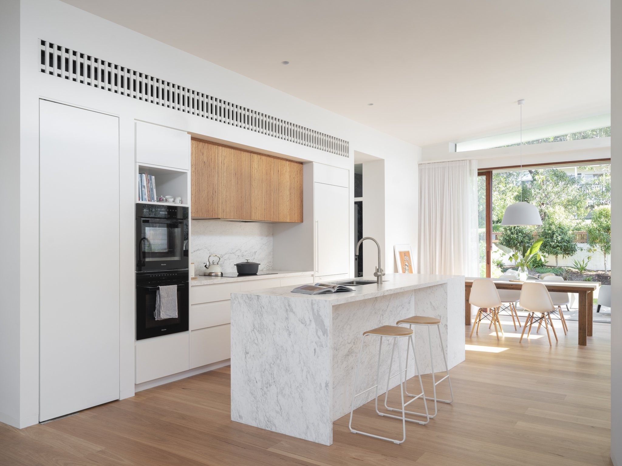 New Residence in Austinmer - Bent House