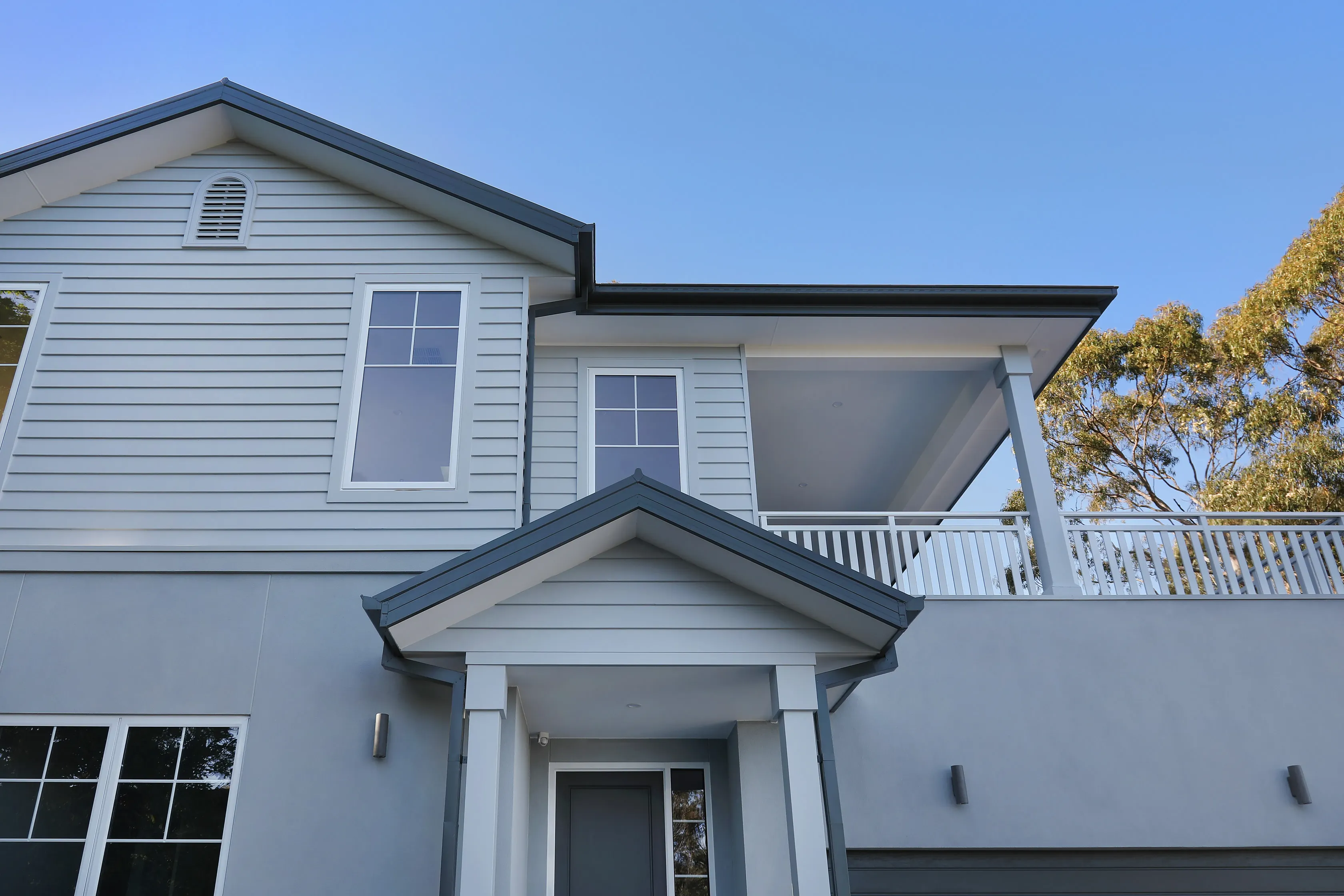 Eltham Residence