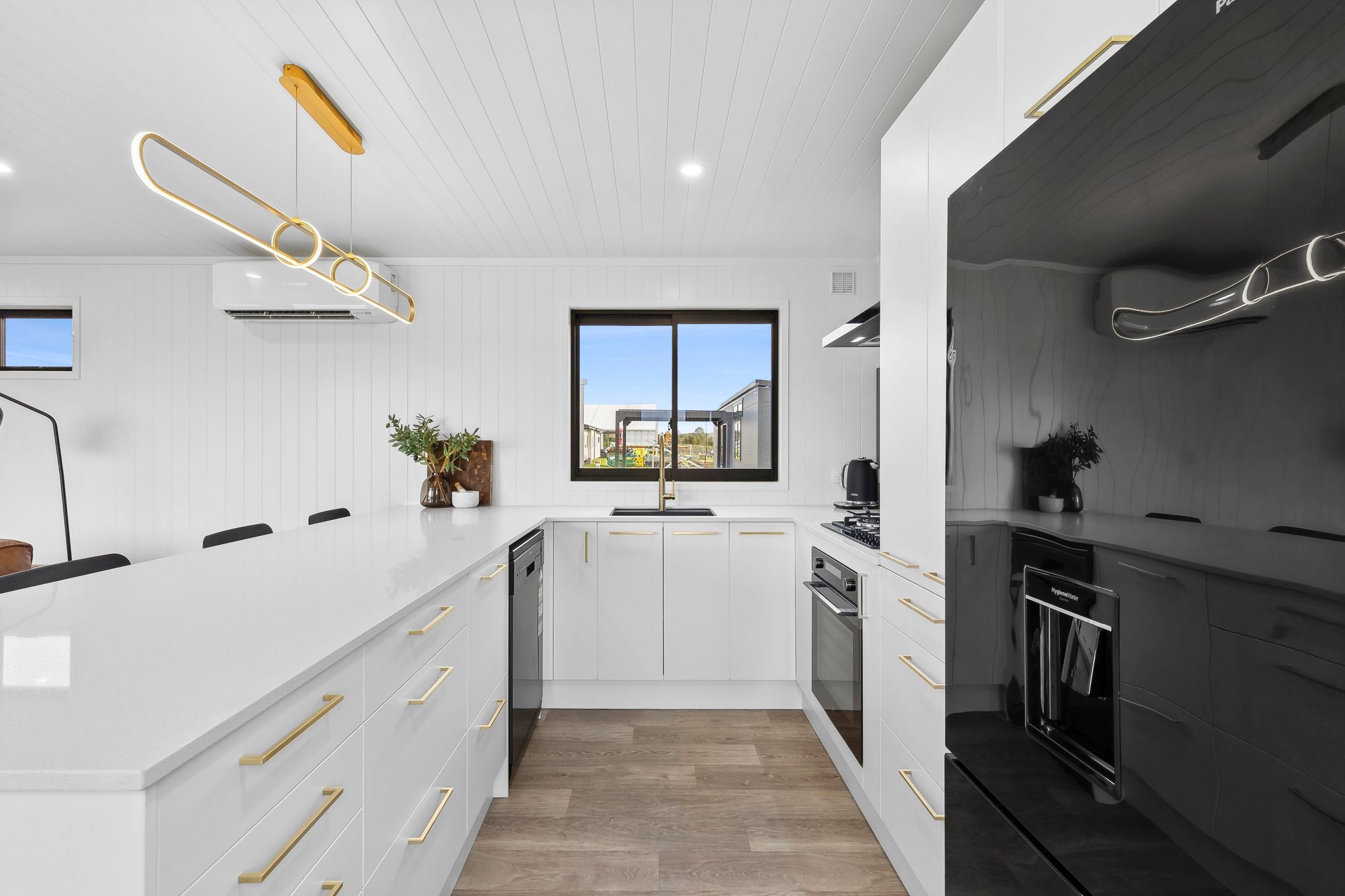 Karapiro Luxe One-Bedroom Custom Tiny House Display Home