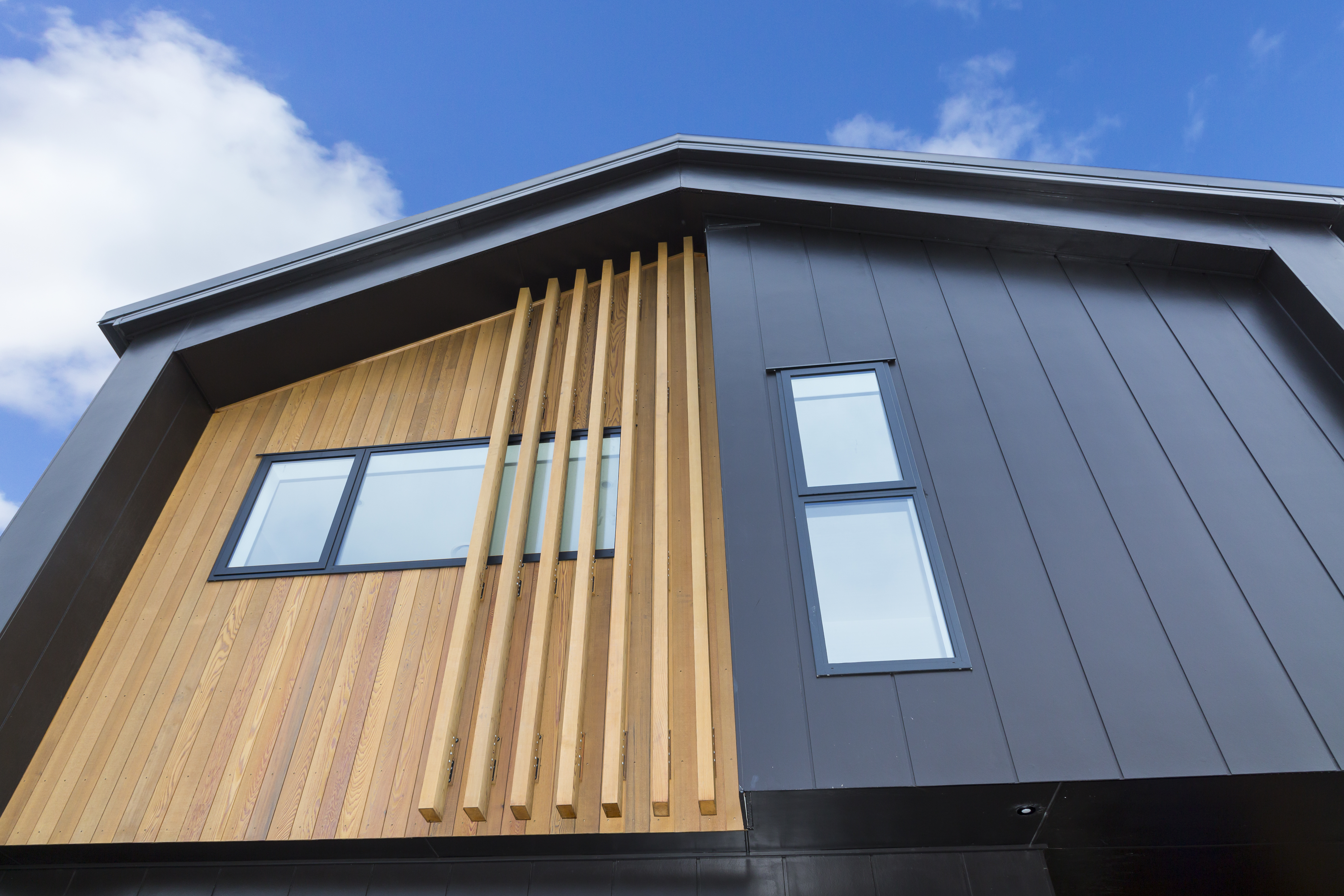 9A & B Mahoe St Two New Homes Built
