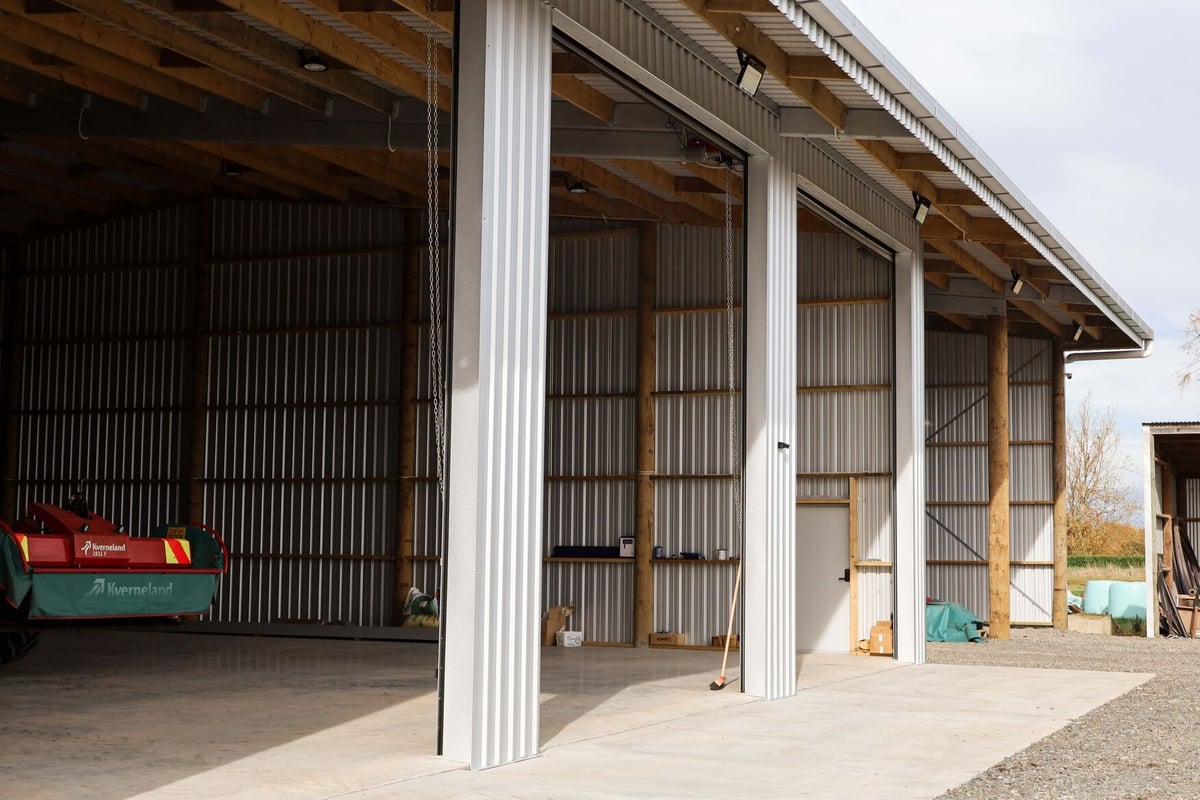 24x30m Clear Span Shed Protecting Agricultural Fleet, Taupiri
