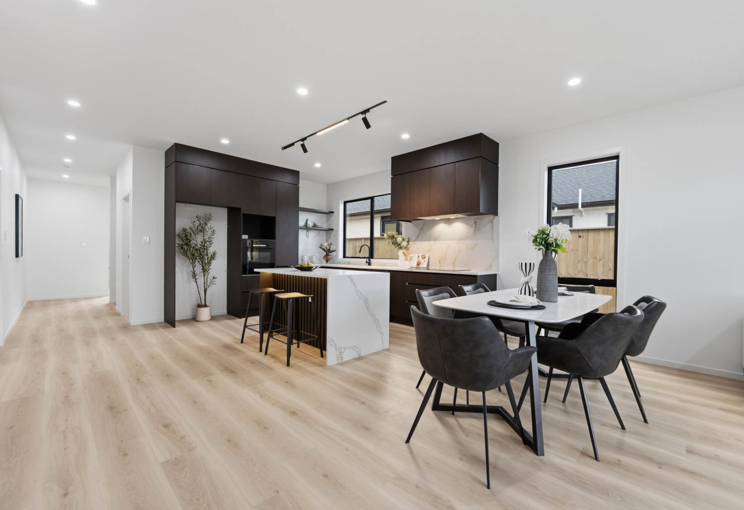 Clevedon Kakano Street Modern Two-Storey Residence
