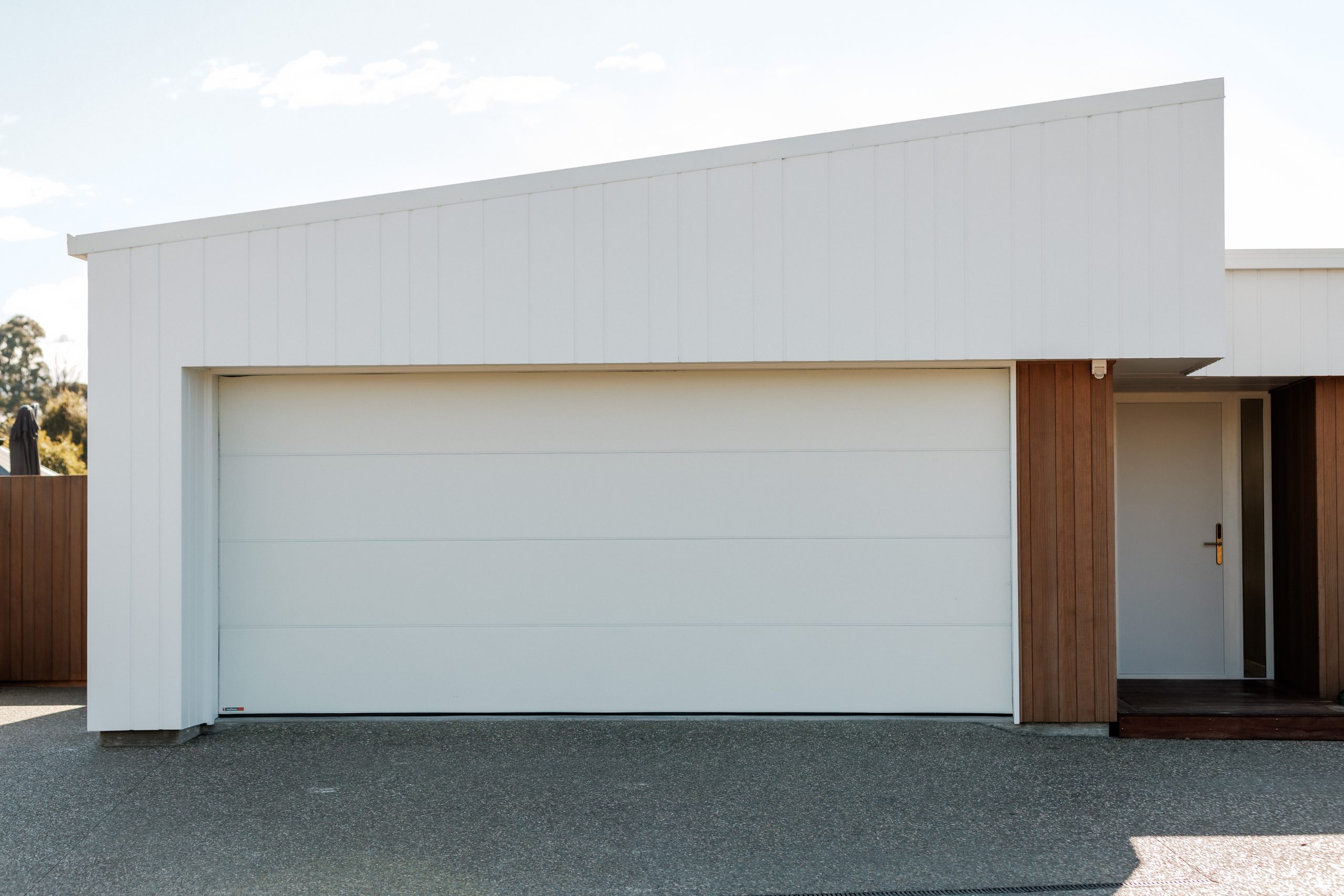 Modern four-bedroom residence at Māpua Bay