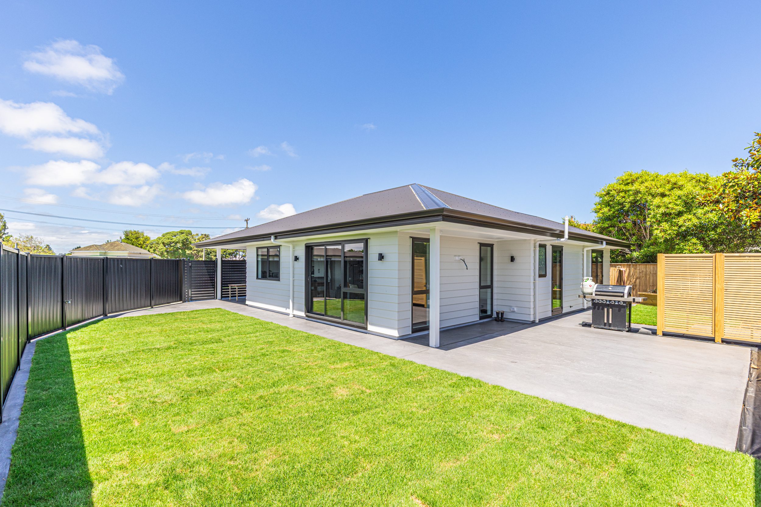8C Cambridge Street: Clever Design for a Small Apartment