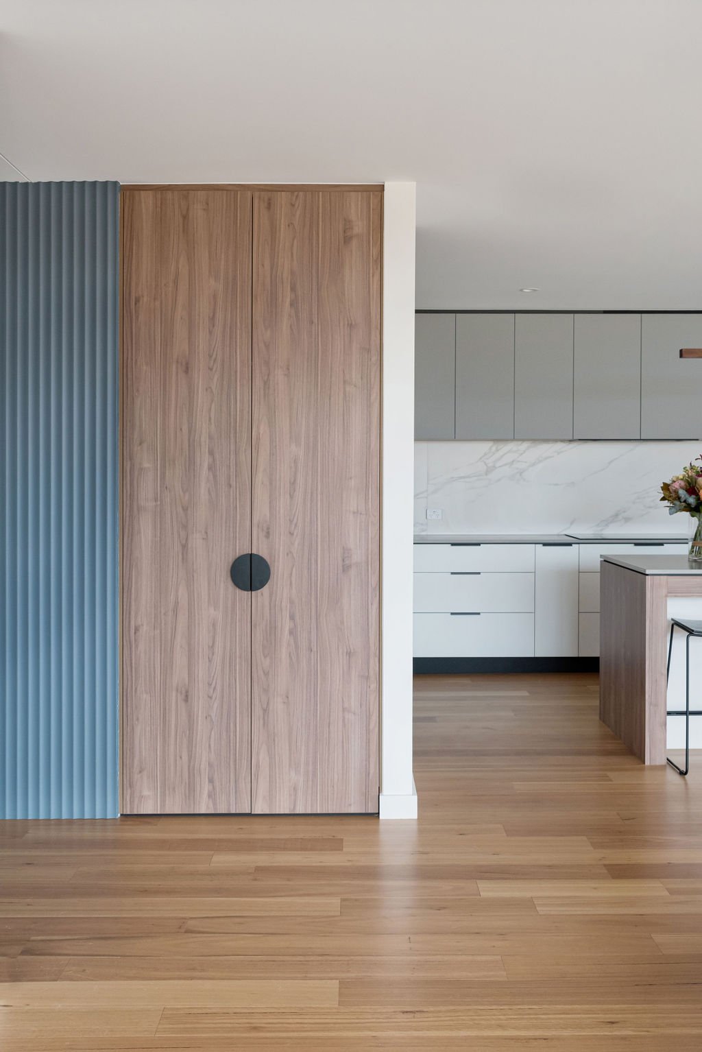 Whitlam Luxury Modern Residence