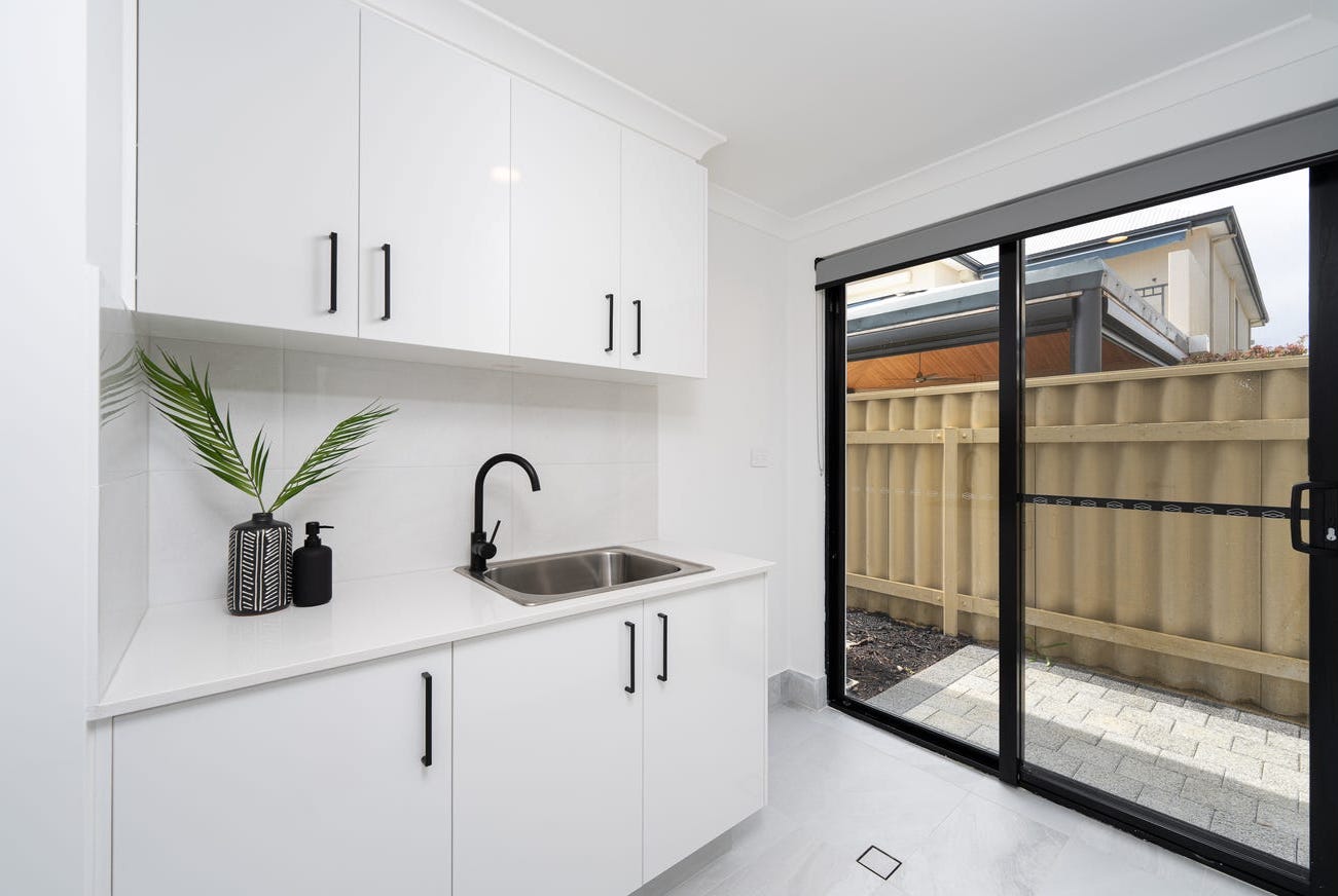 Maylands منزل ثنائي الطوابق