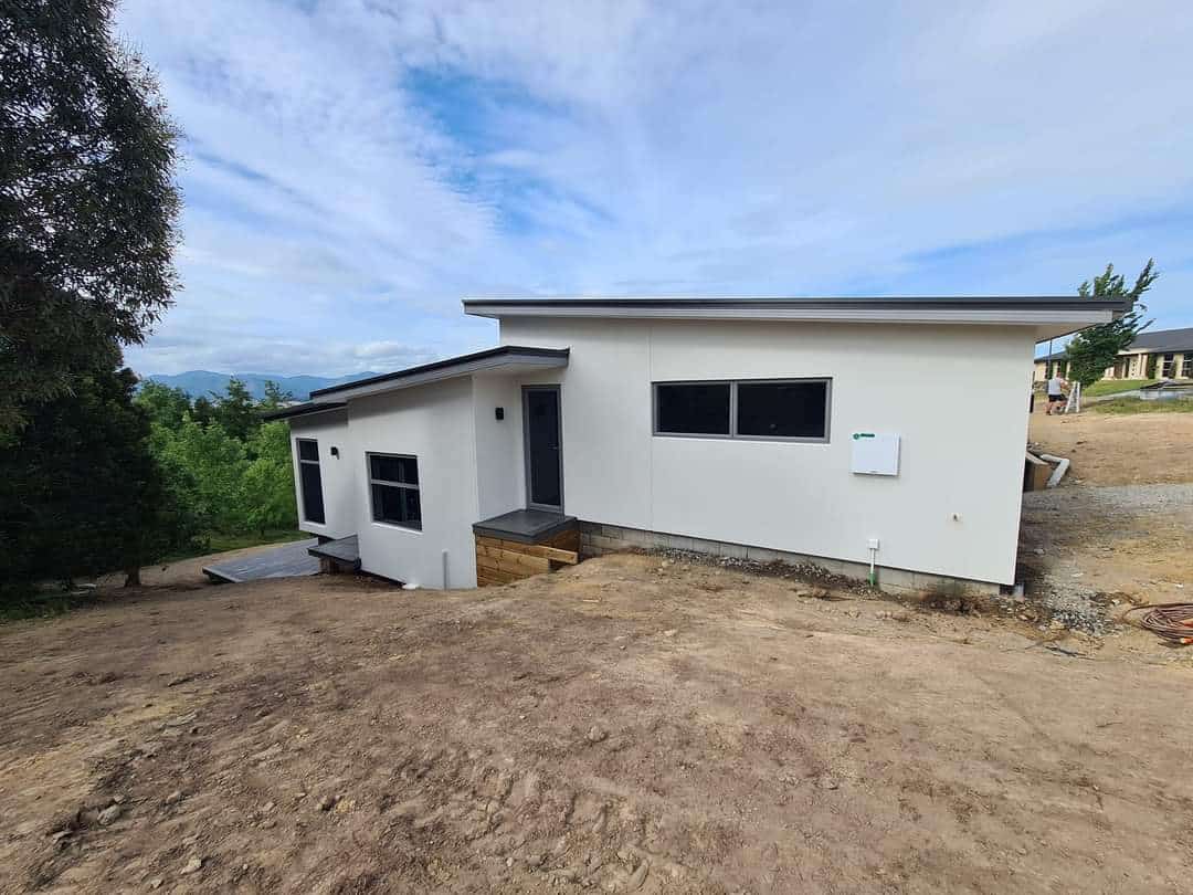 Marlborough Ridge Multi-Level Sloped Residential