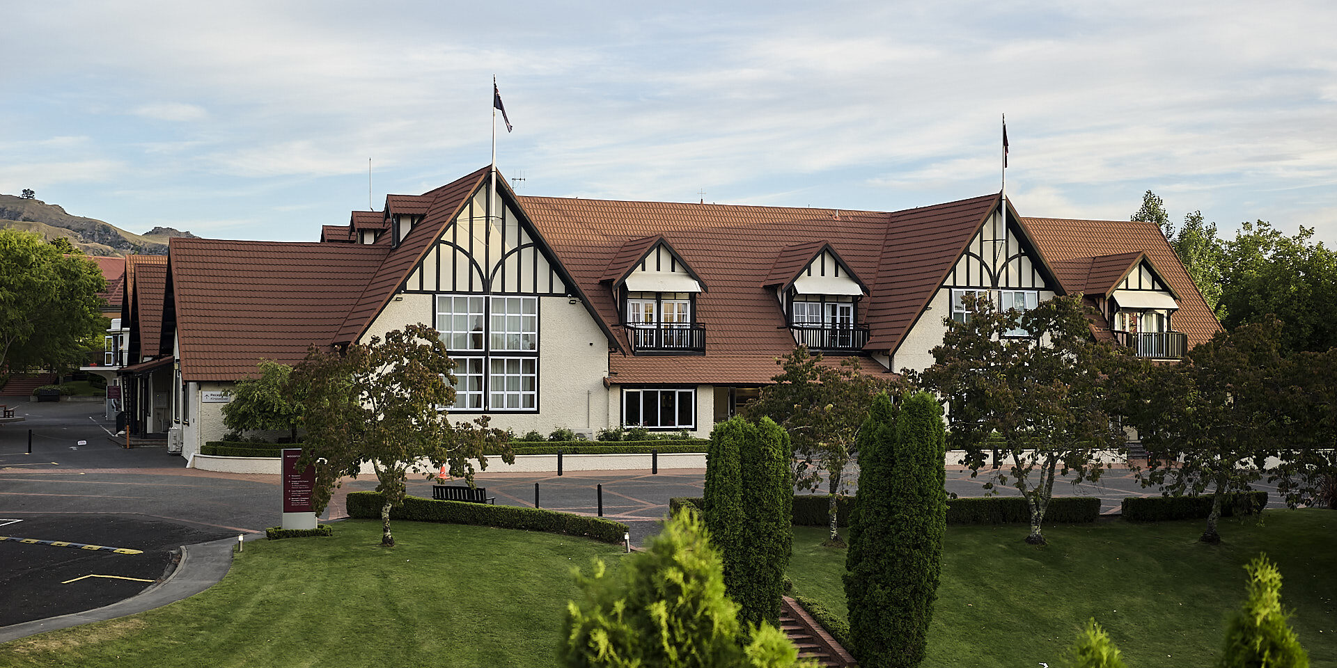 Woodford House Education Building Project