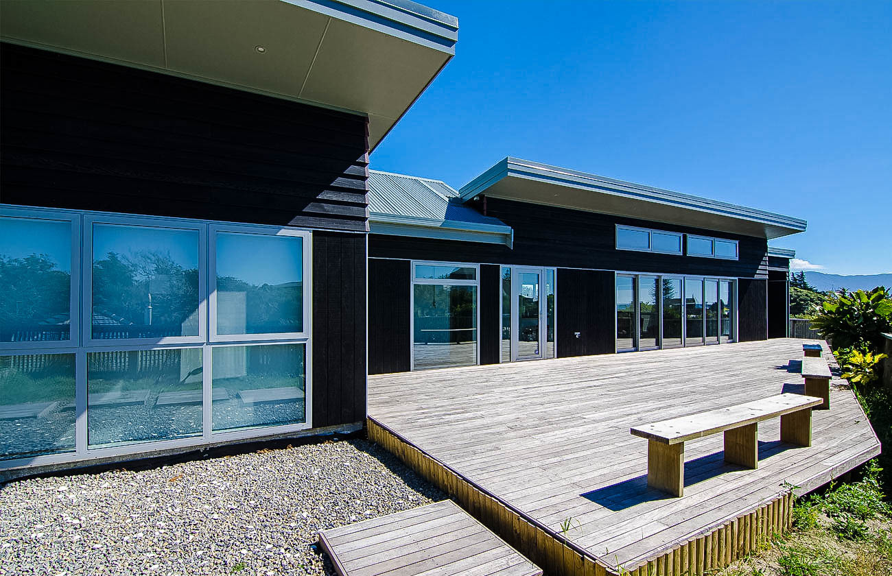 Waikanae North-Facing Beachfront Residence