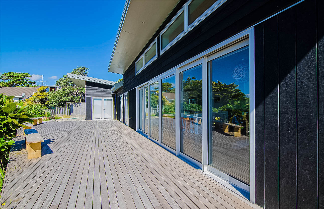 Waikanae North-Facing Beachfront Residence