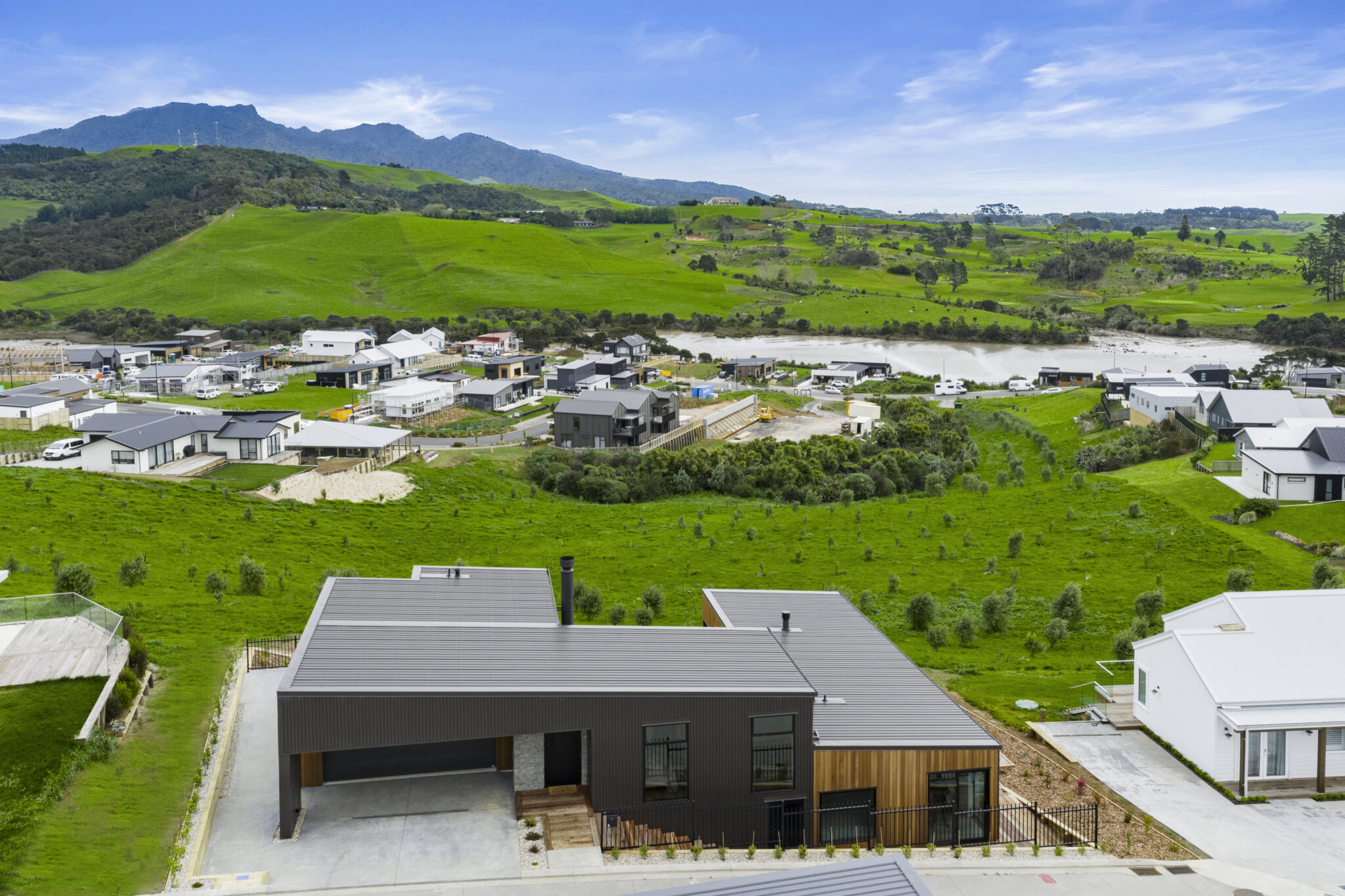 Raglan Koromiko Lane New Residence