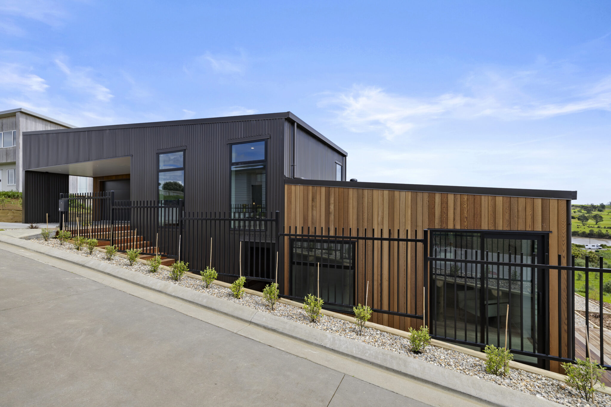 Raglan Koromiko Lane New Residence