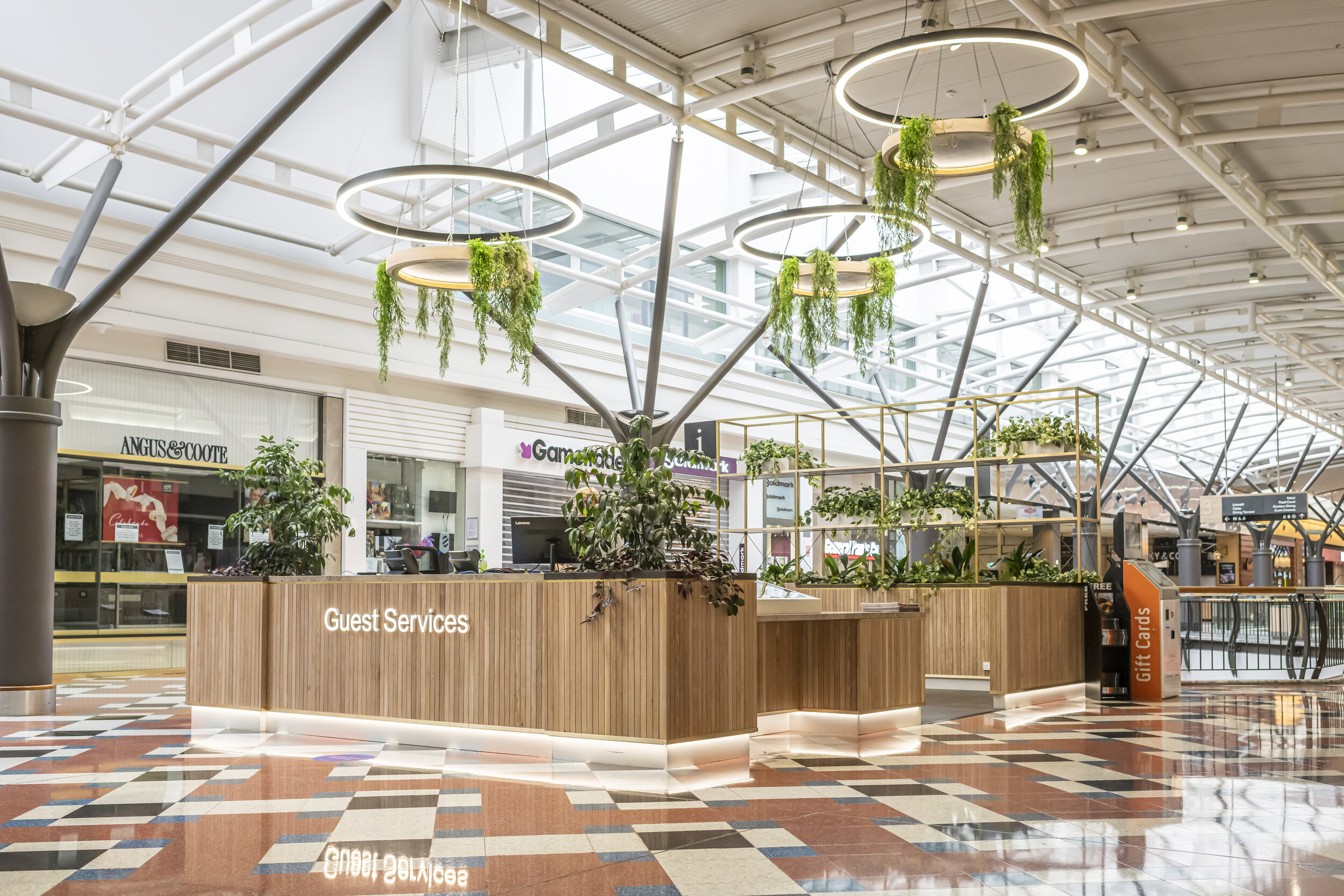 مشروع مكتب خدمة العملاء في Macarthur Square