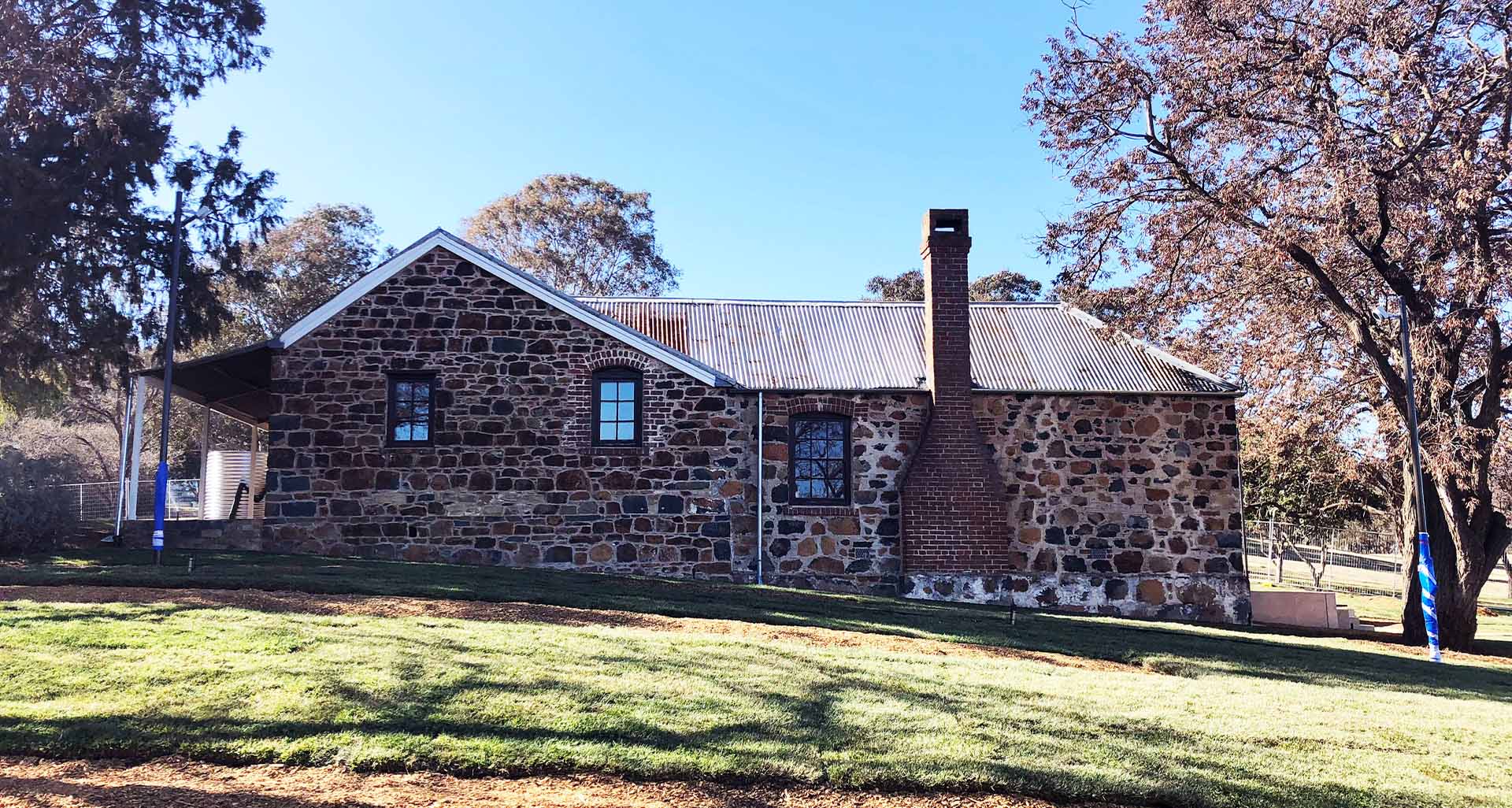Blundell's Cottage 历史建筑修复项目