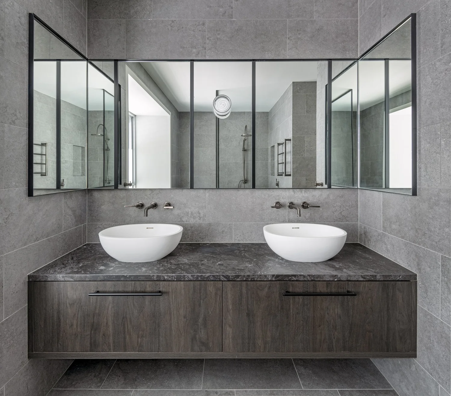 Balmain Main Bedroom Suite and Bathroom Renovation Project