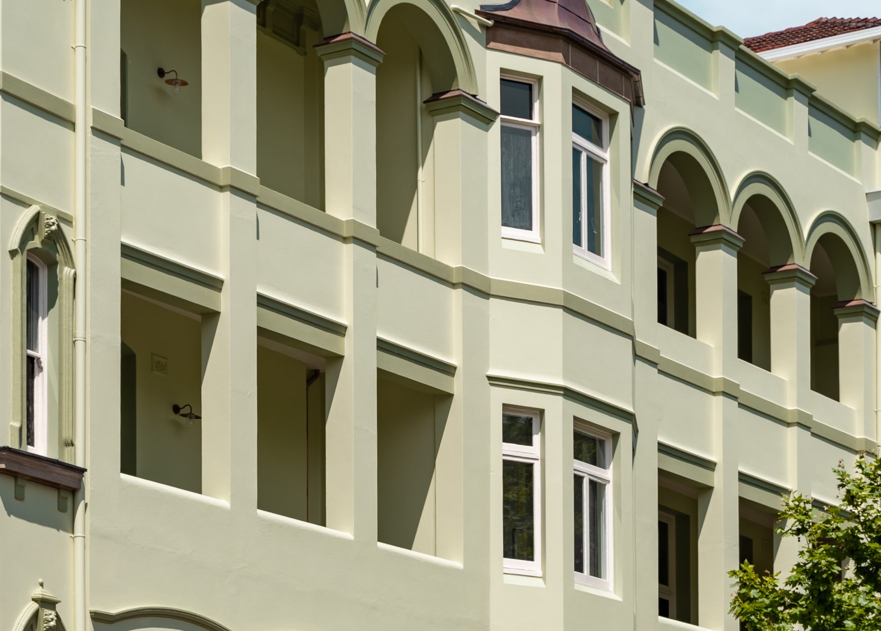 Surry Hills 건물 외벽 및 구조 보수 프로젝트