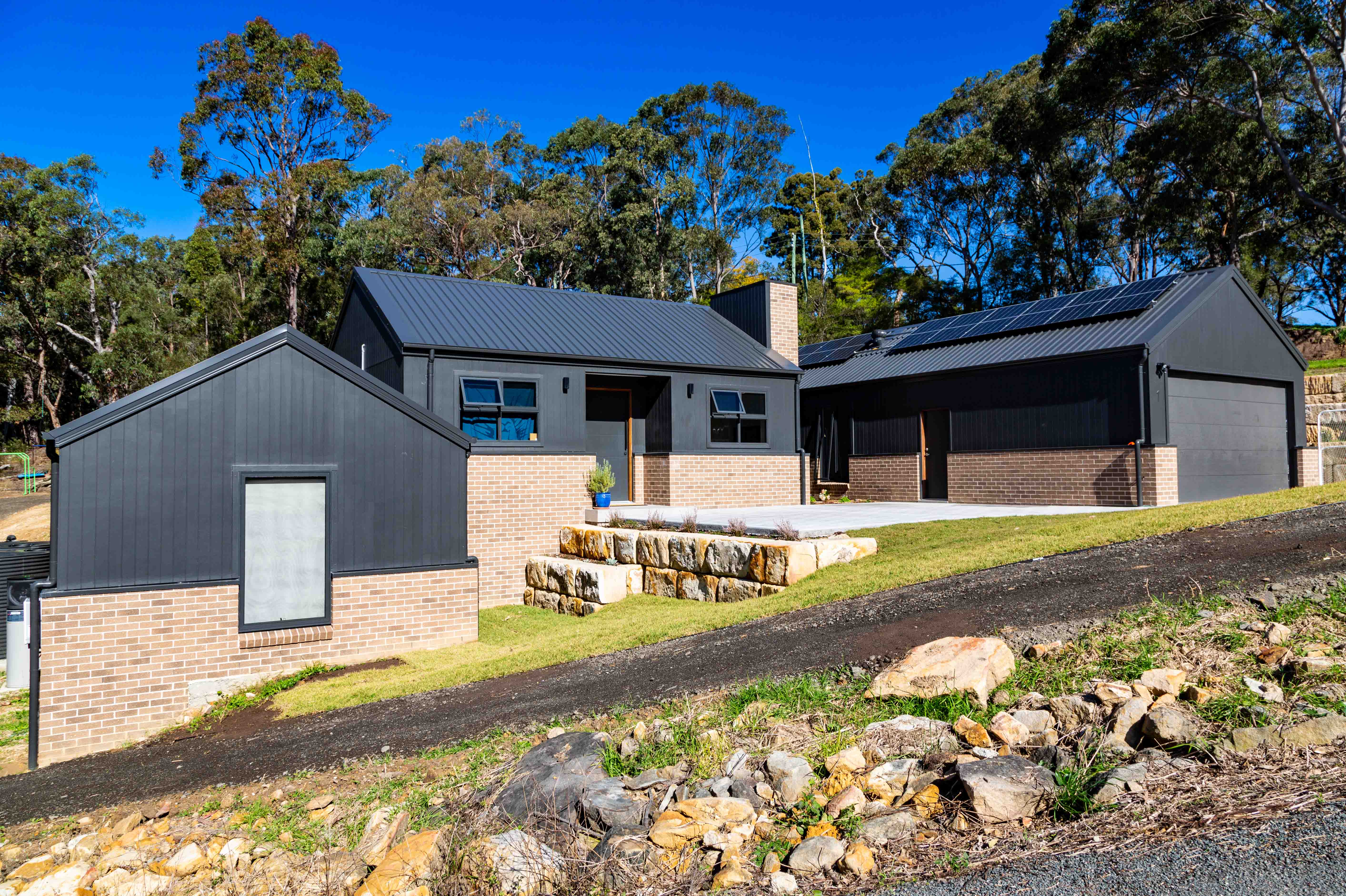 Glenorie Modern Barn-Style Residence