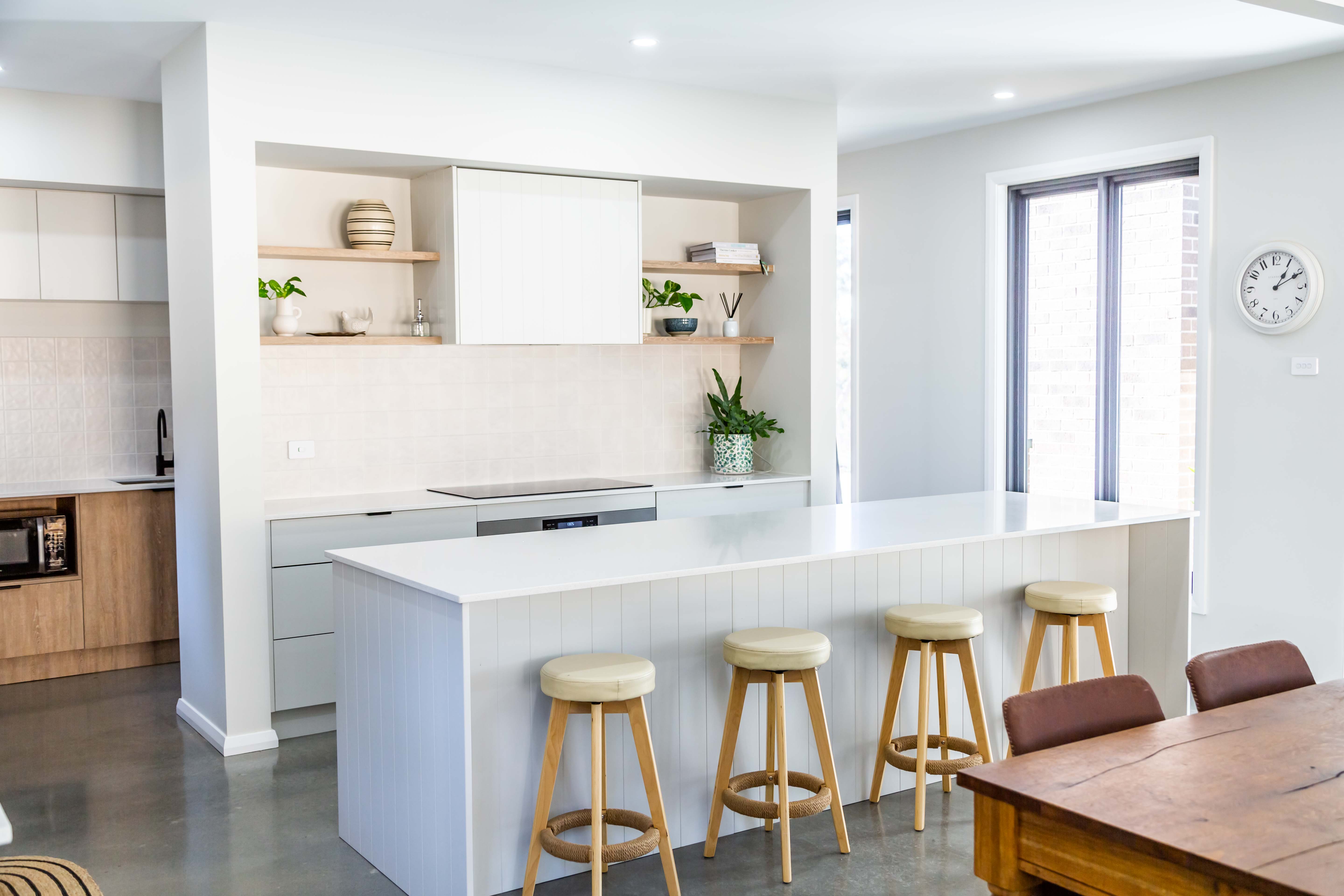Glenorie Modern Barn-Style Residence