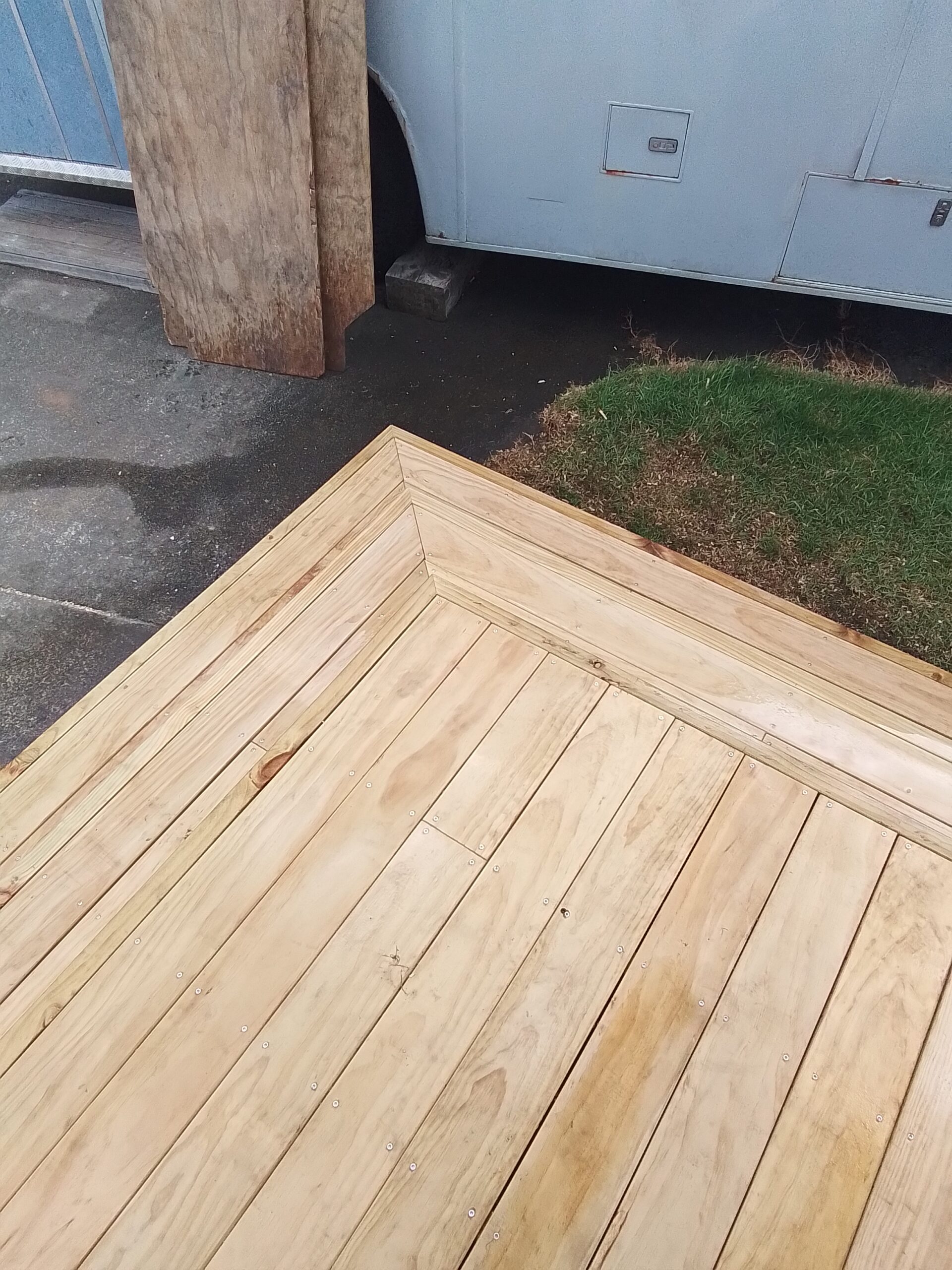 新建入口露台